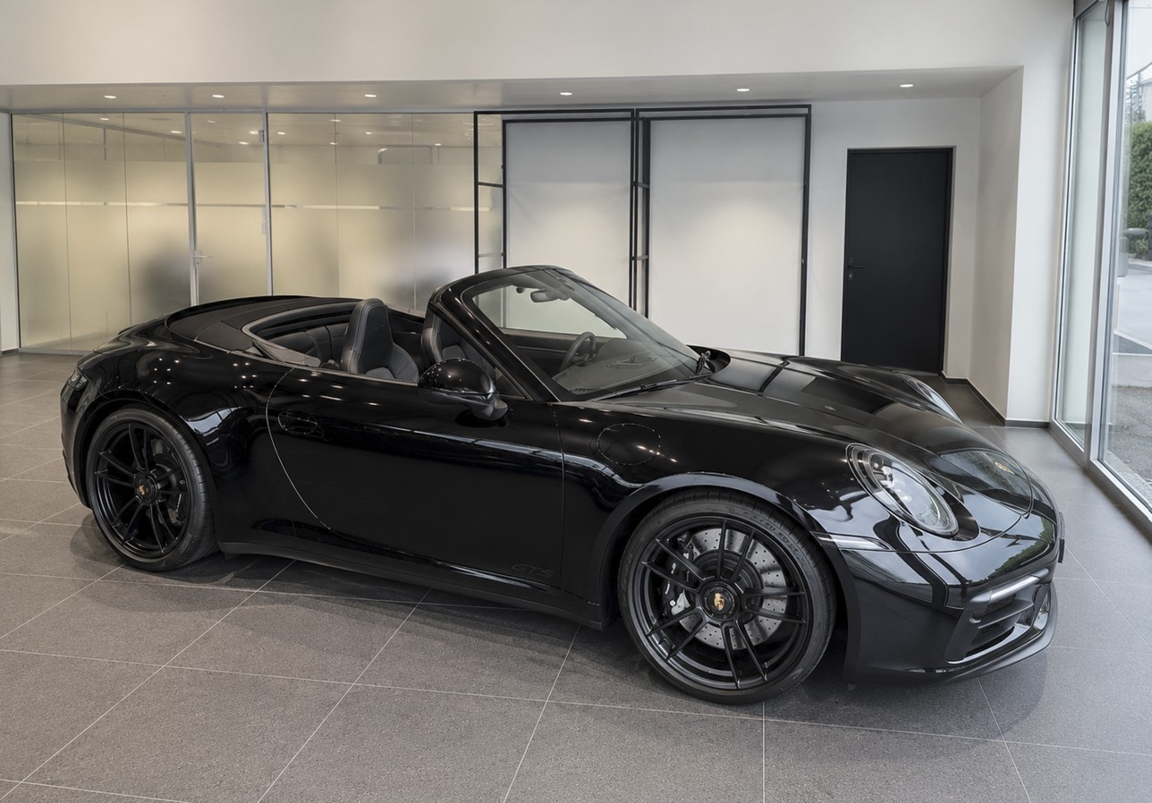 PORSCHE 3.0 Carrera 4 GTS PDK