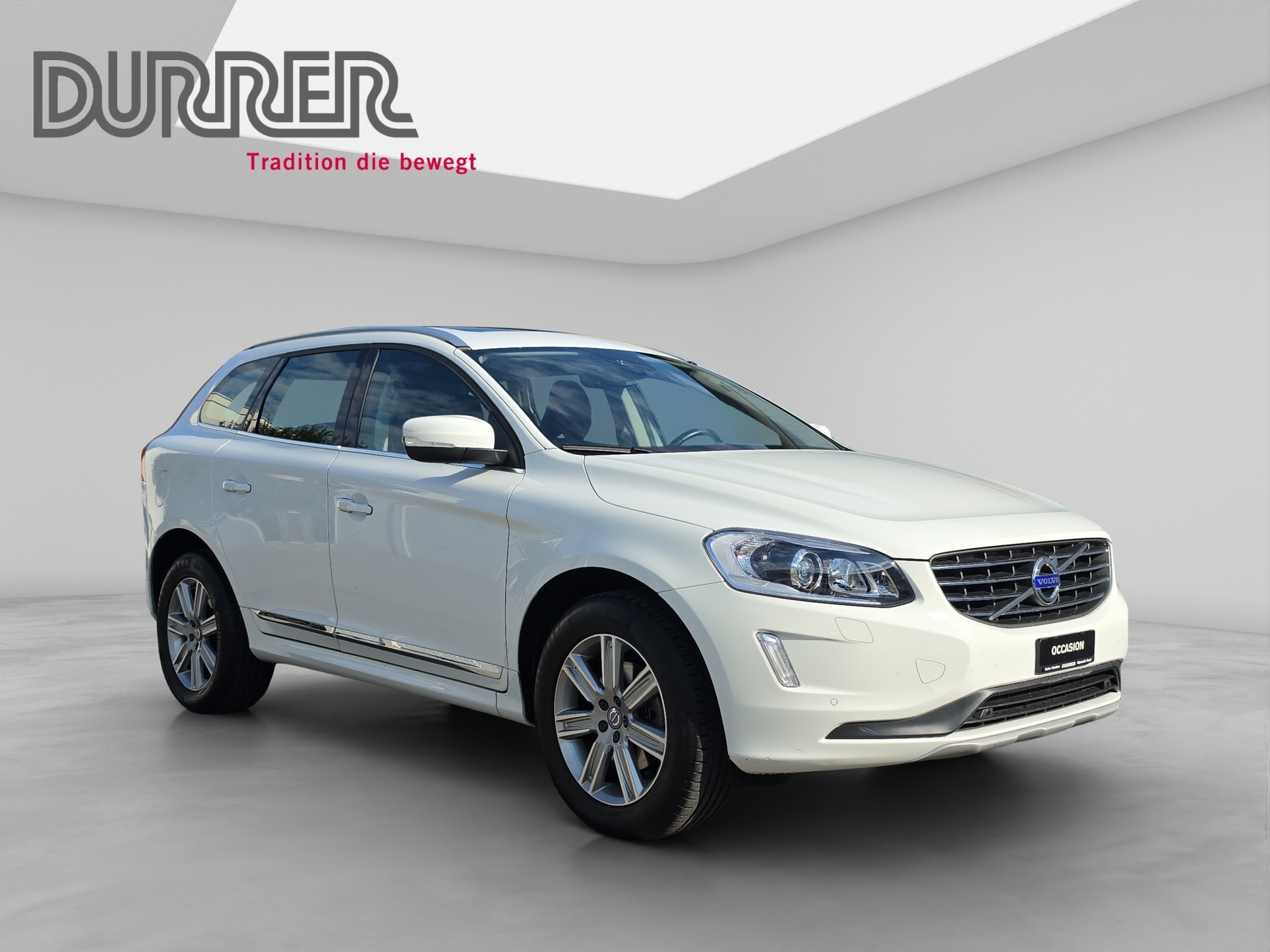 VOLVO XC60 2.4 D5 Summum AWD S/S-image-5