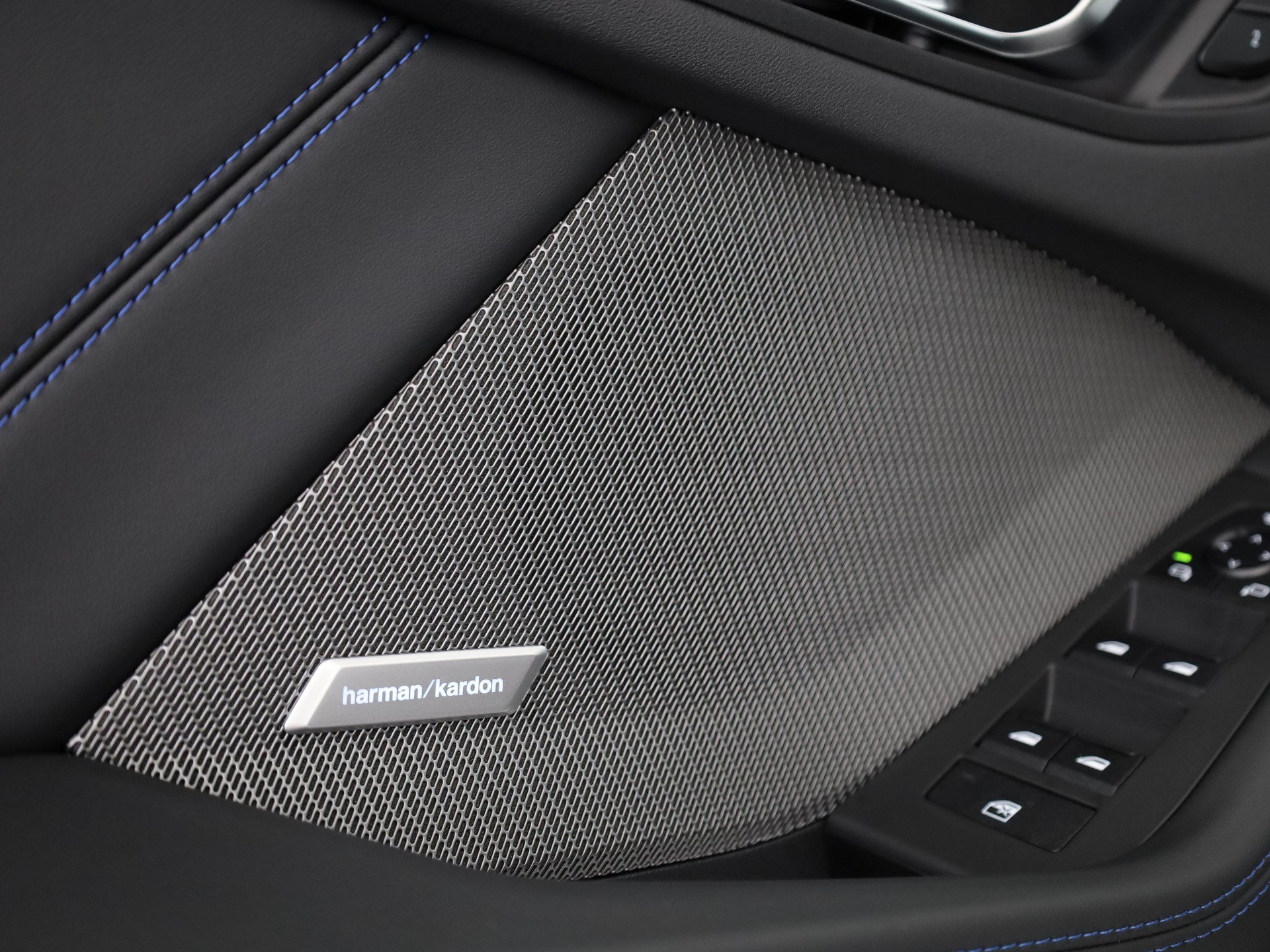 BMW 123 xDrive-image-10