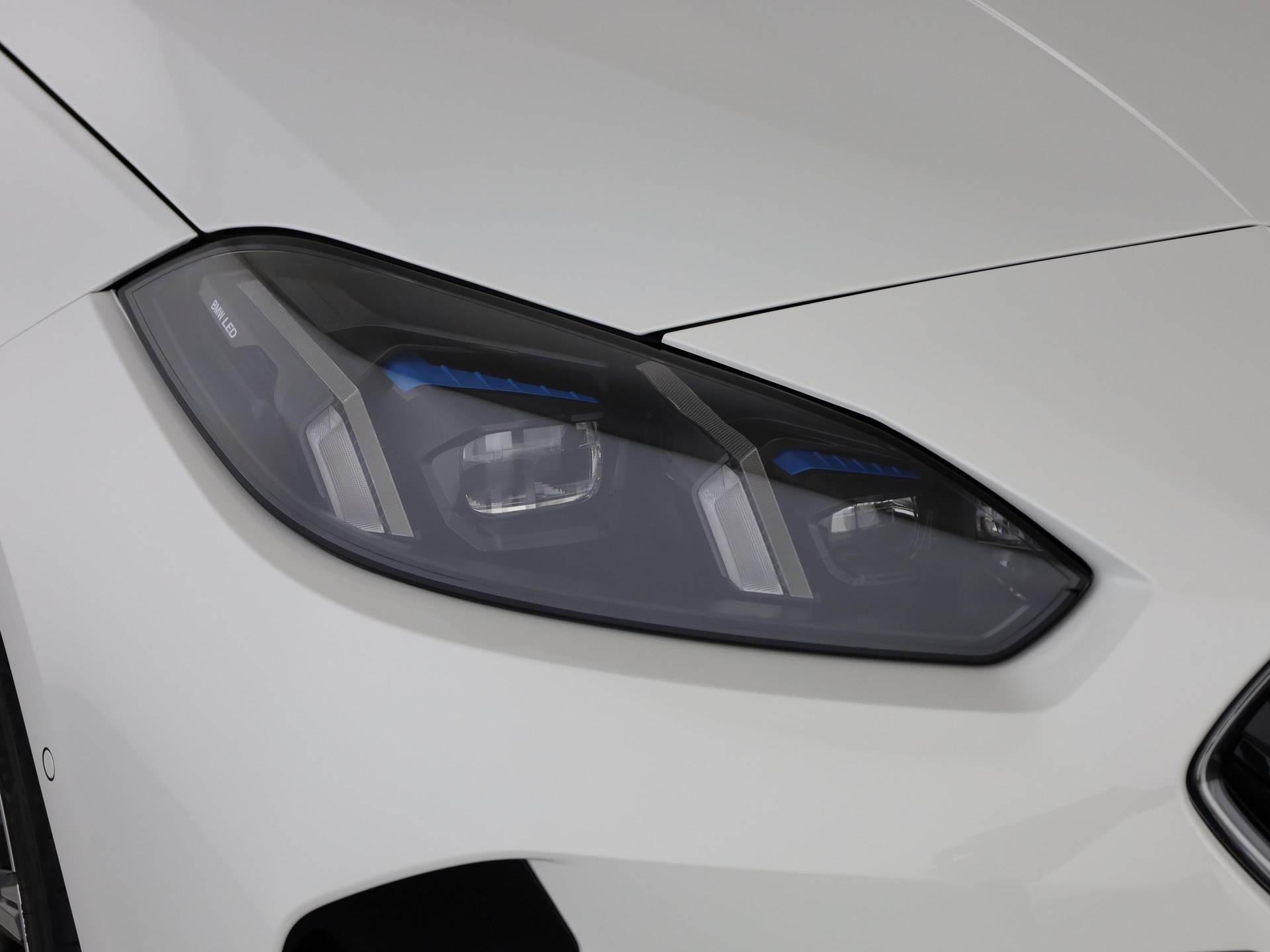 BMW 123 xDrive-image-5