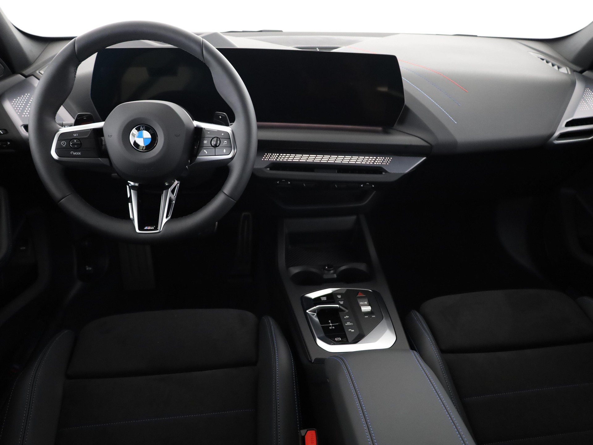 BMW 123 xDrive-image-19