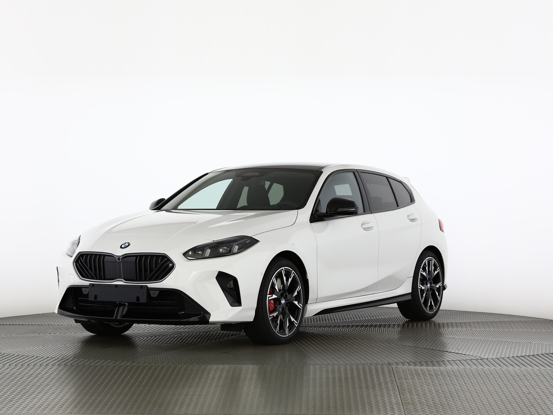 BMW 123 xDrive-image-0