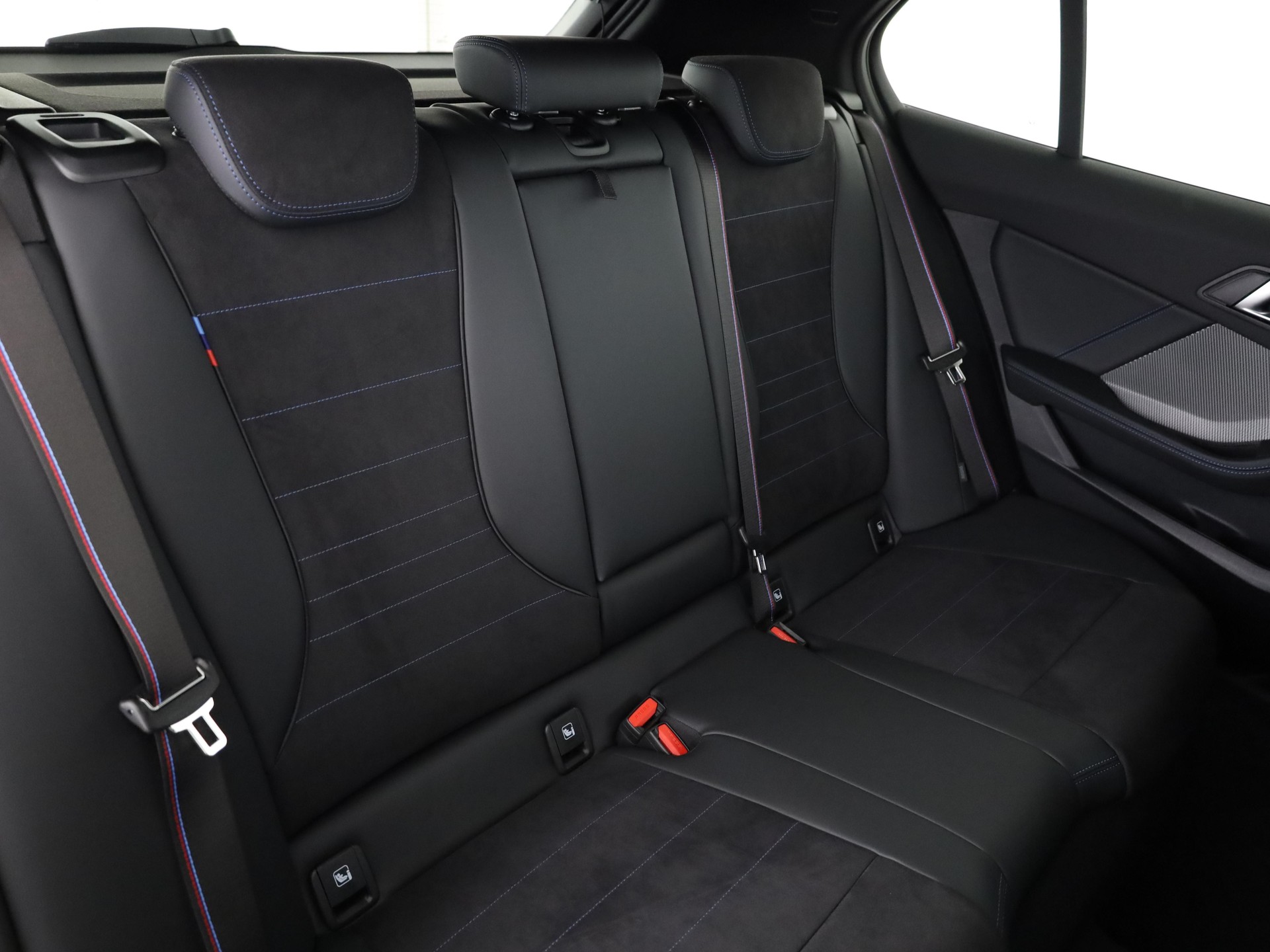 BMW 123 xDrive-image-12