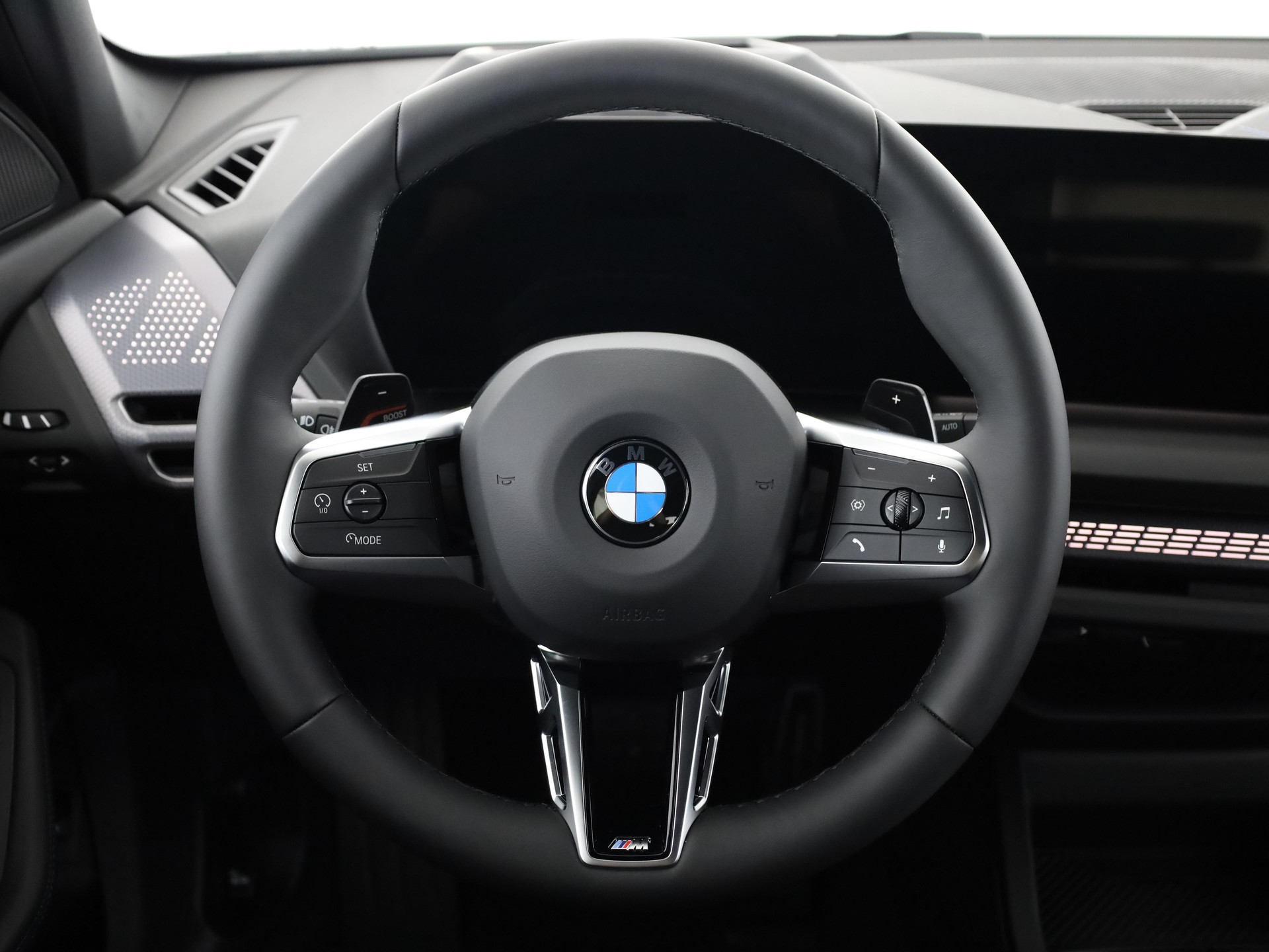BMW 123 xDrive-image-20