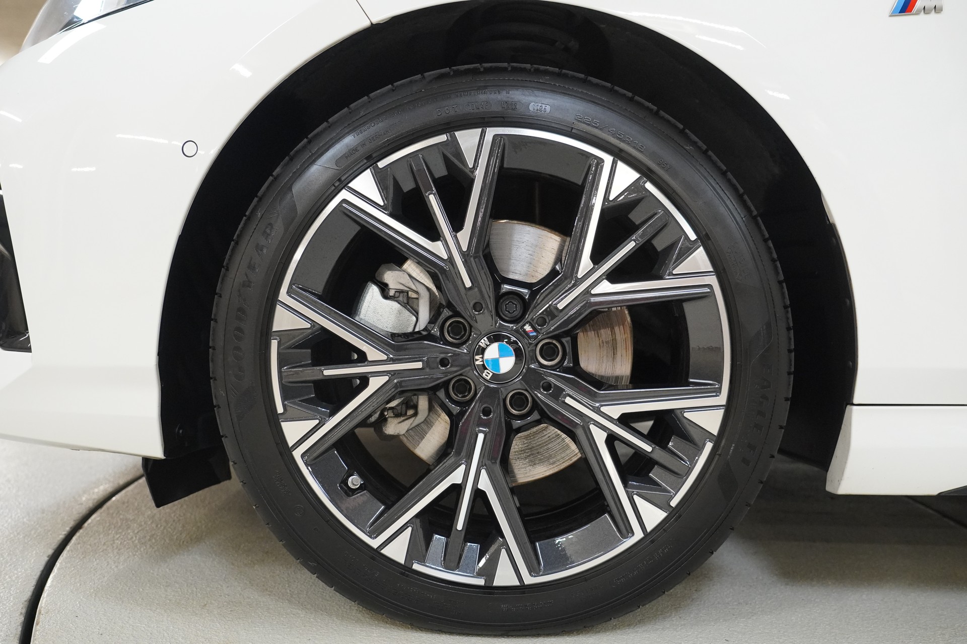 BMW 120d M Sport Steptronic-image-9