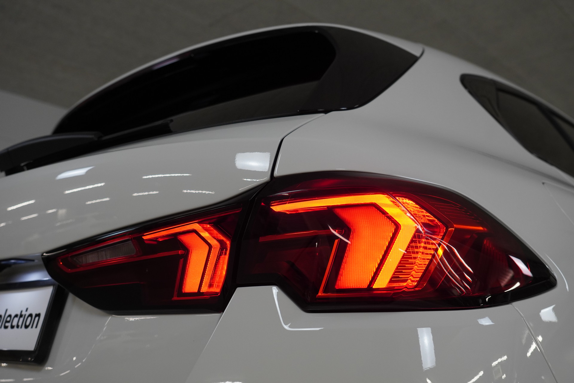 BMW 120d M Sport Steptronic-image-15