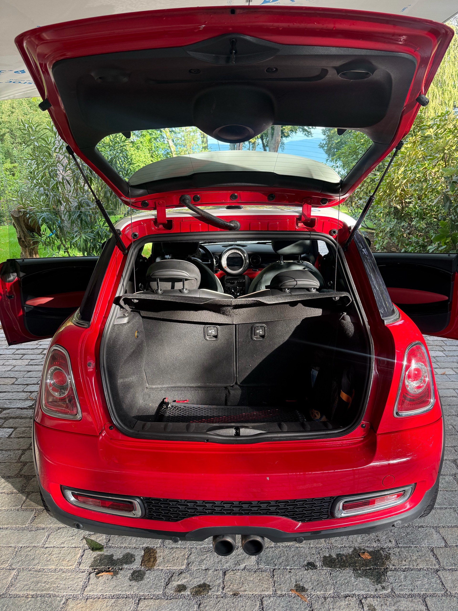 MINI 1.6i Cooper S-image-4