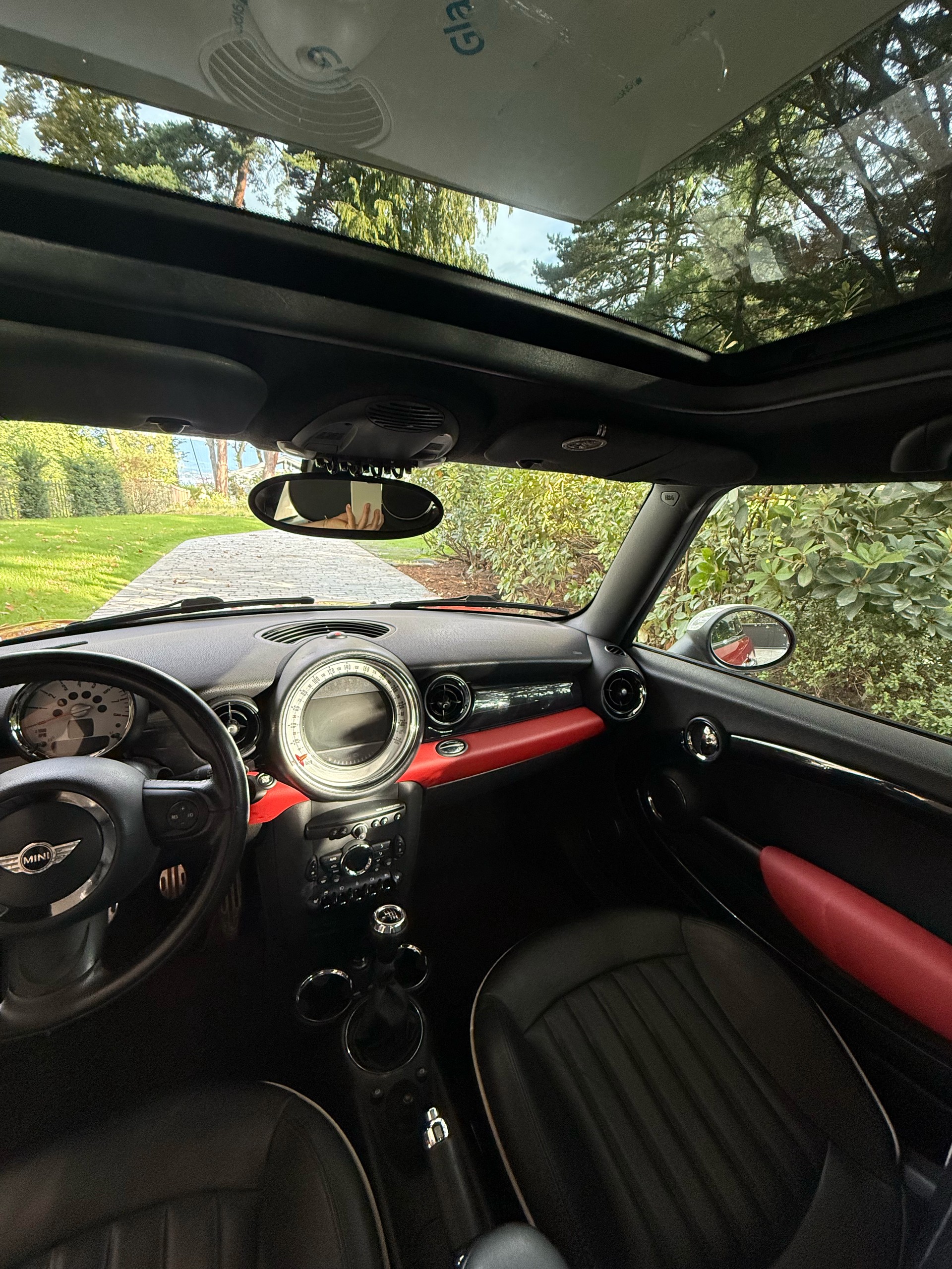 MINI 1.6i Cooper S-image-3