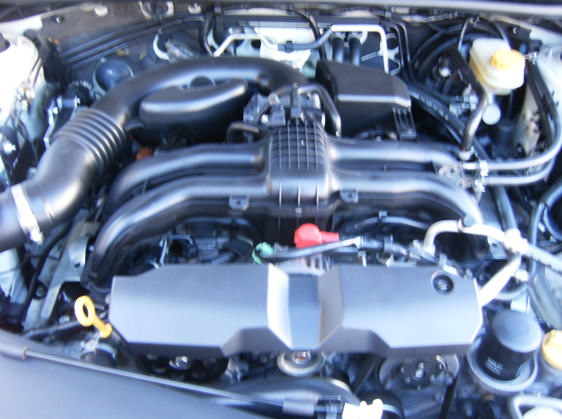 SUBARU XV 2.0 Swiss Three AWD CVT-image-12
