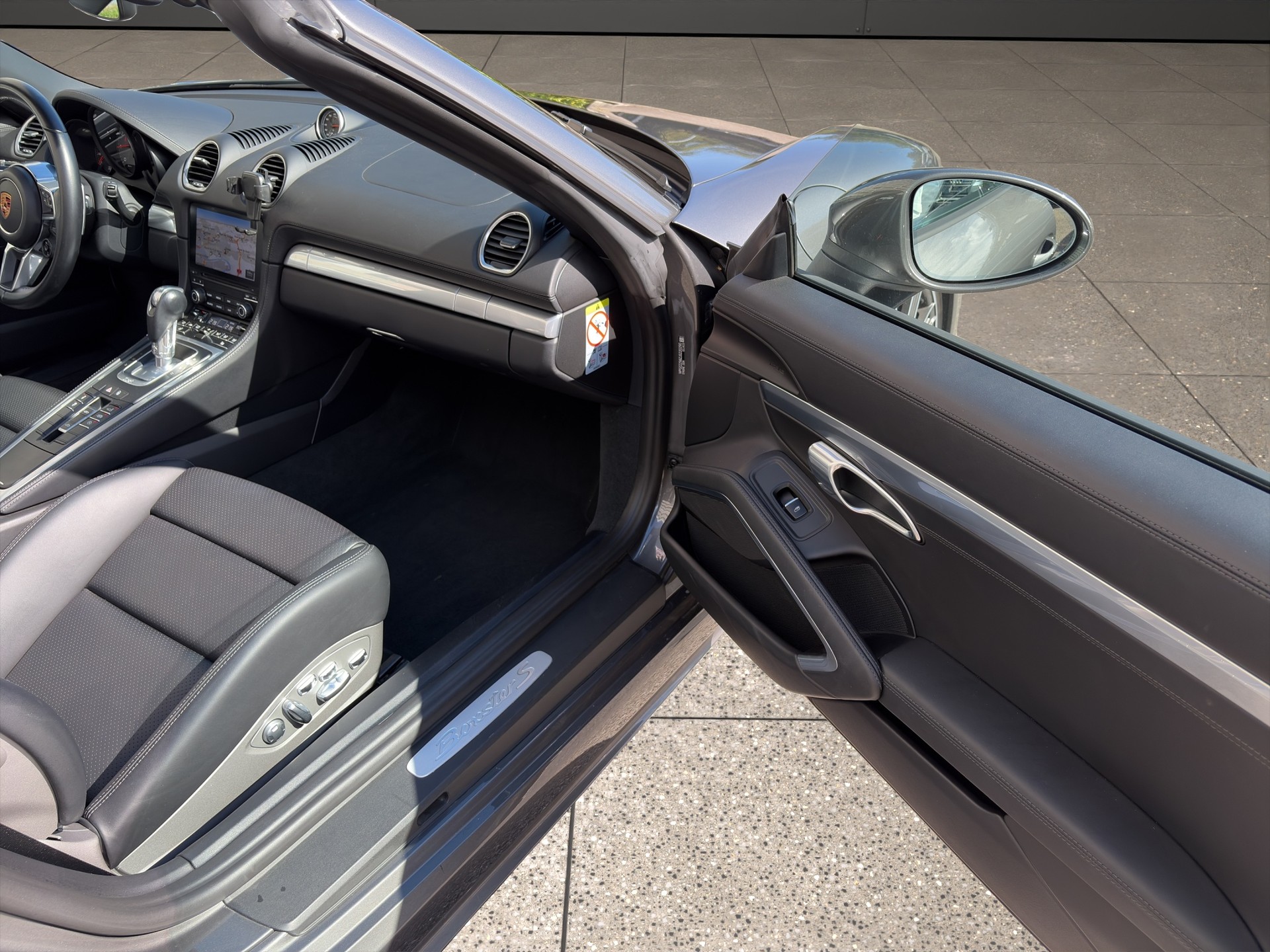 PORSCHE 718 Boxster S 2.5 PDK-image-12