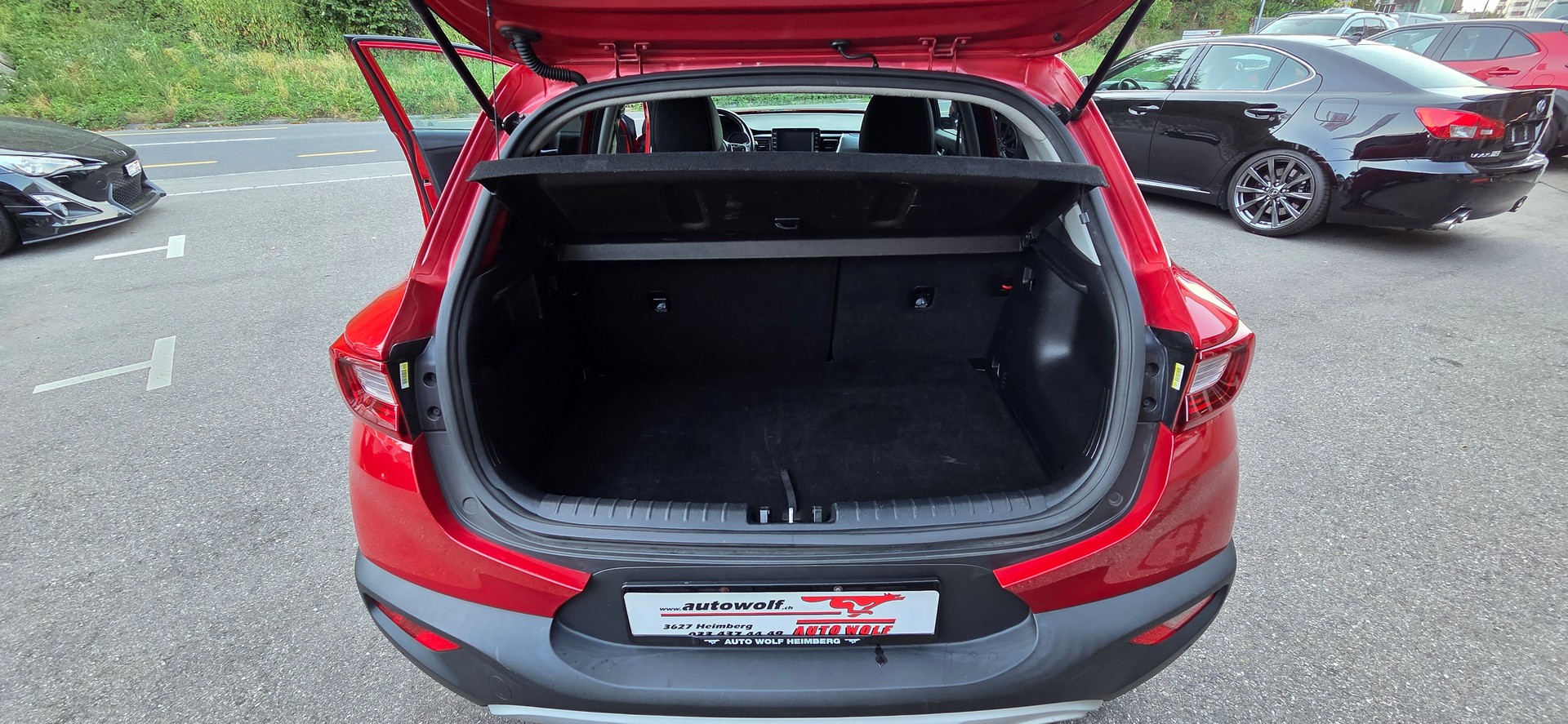 KIA Stonic 1.0 T-GDi-image-10