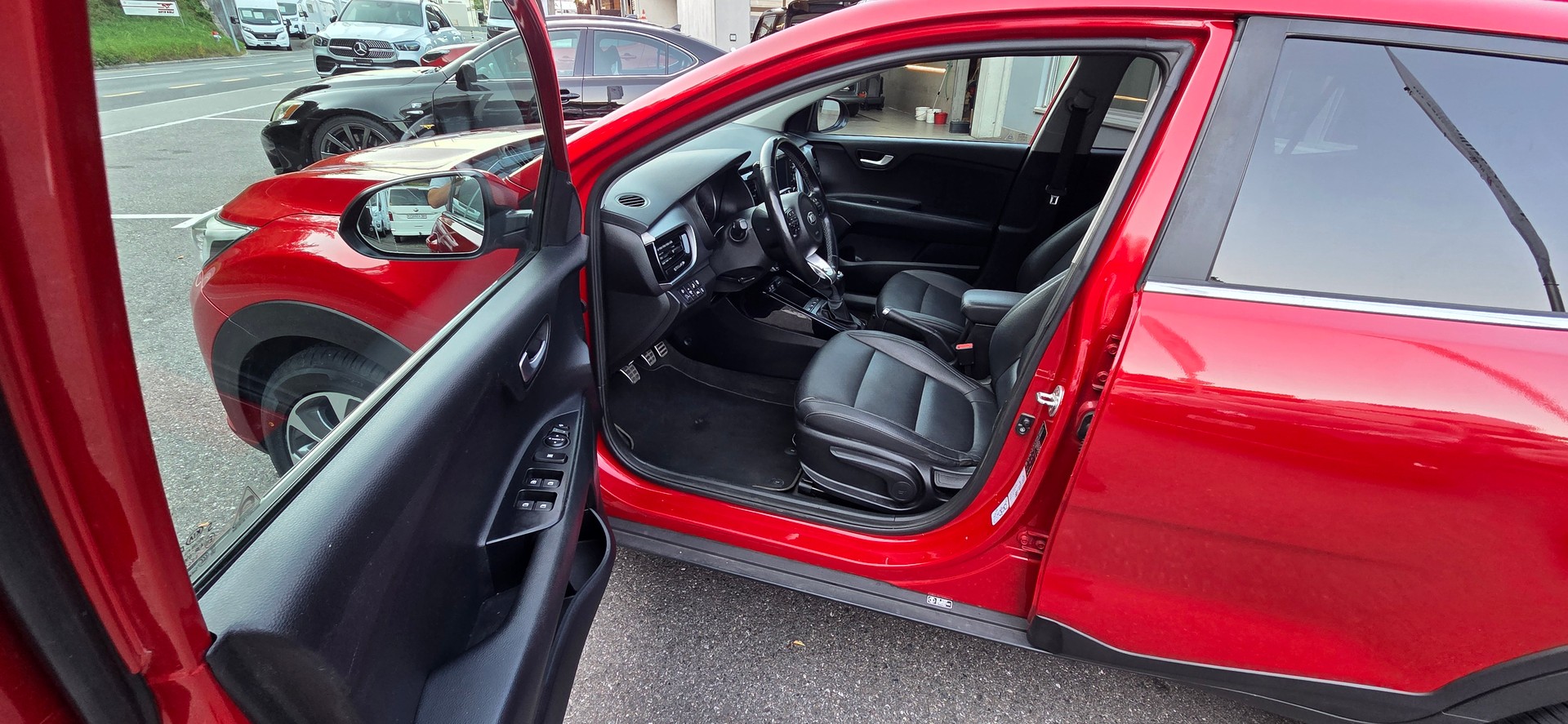KIA Stonic 1.0 T-GDi-image-6