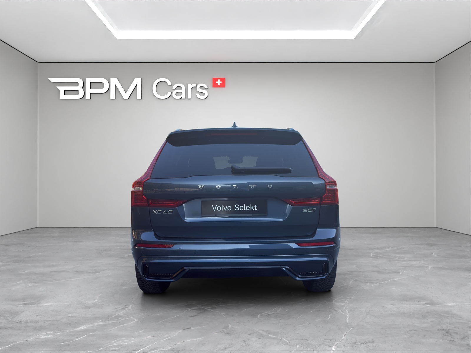 VOLVO XC60 B5 Benzin Mild Hybrid AWD Plus Dark Geartronic-showroom-element-3
