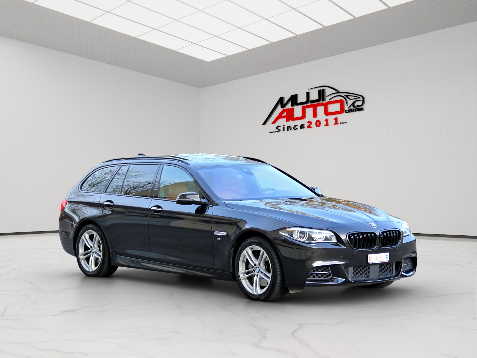 BMW 535d Touring xDrive M-Paket Platinum Sport Edition-image-6