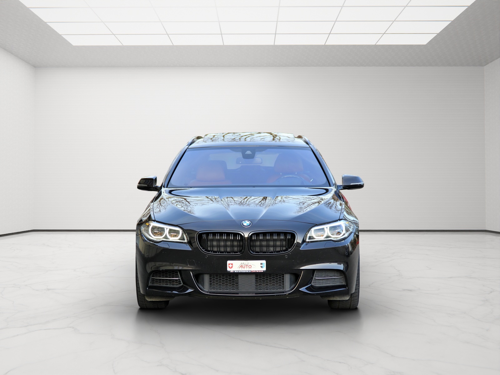 BMW 535d Touring xDrive M-Paket Platinum Sport Edition-image-7