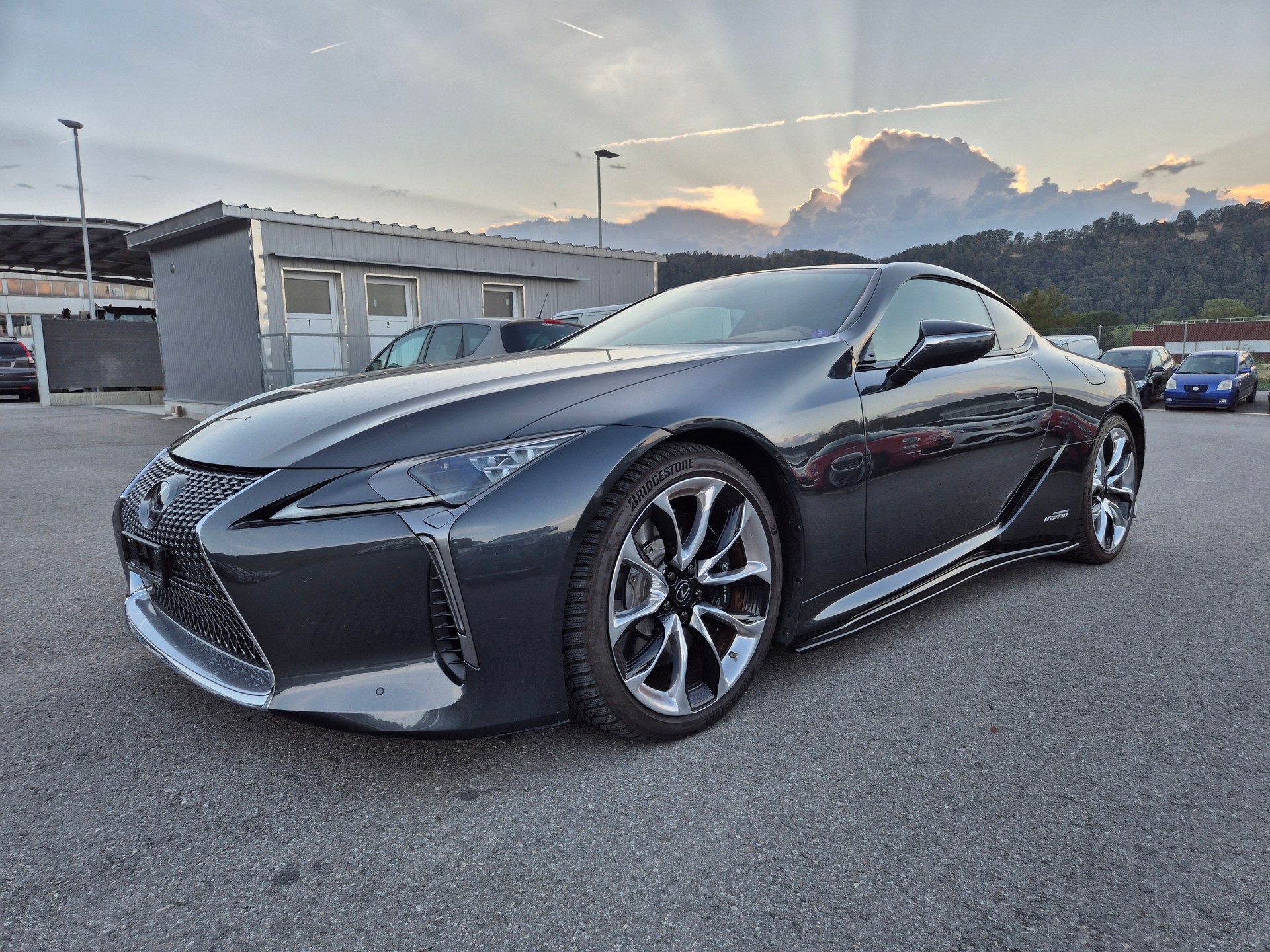 LEXUS LC 500h Sport+ CVT-image-8