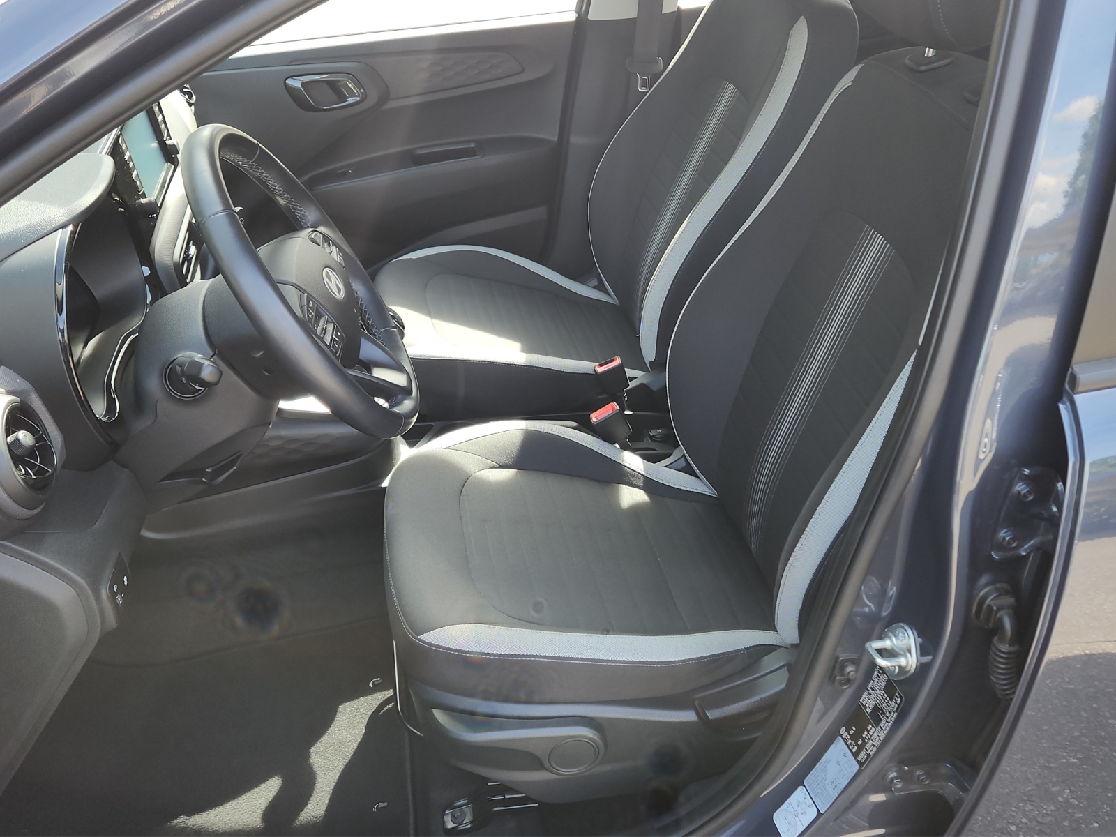 HYUNDAI i10 1.0 Origo Automat-image-8