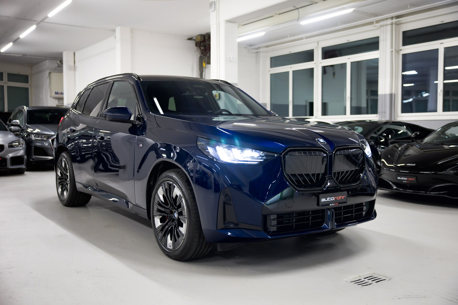 BMW X3 xDrive 48V 40d M Sport Pro-showroom-element-2