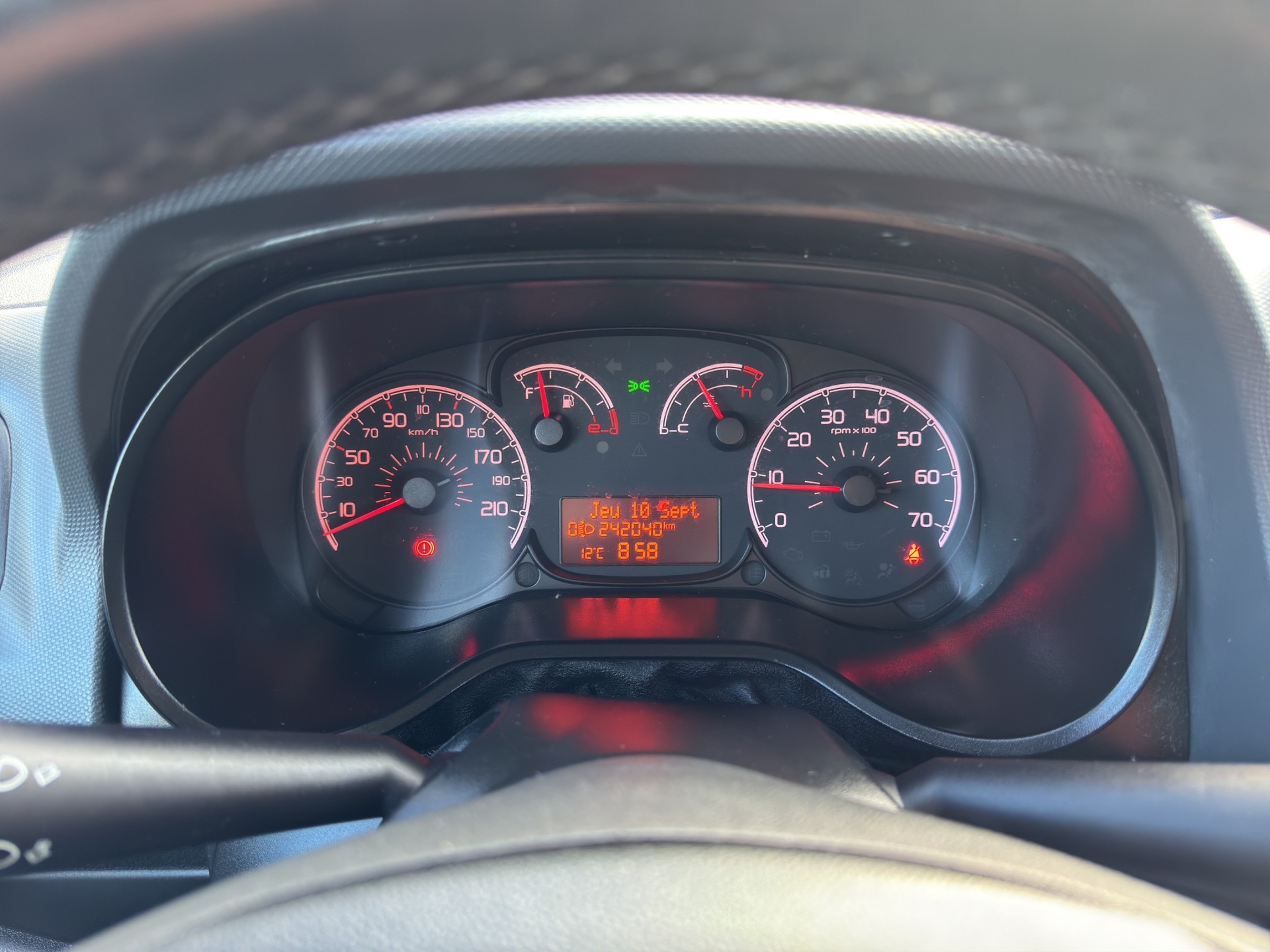 FIAT Doblò 1.4 T-jet Dynamic-image-9