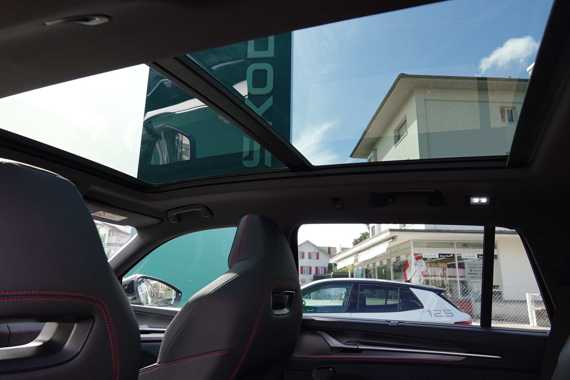 SKODA Kodiaq 2.0 TSI RS-image-16