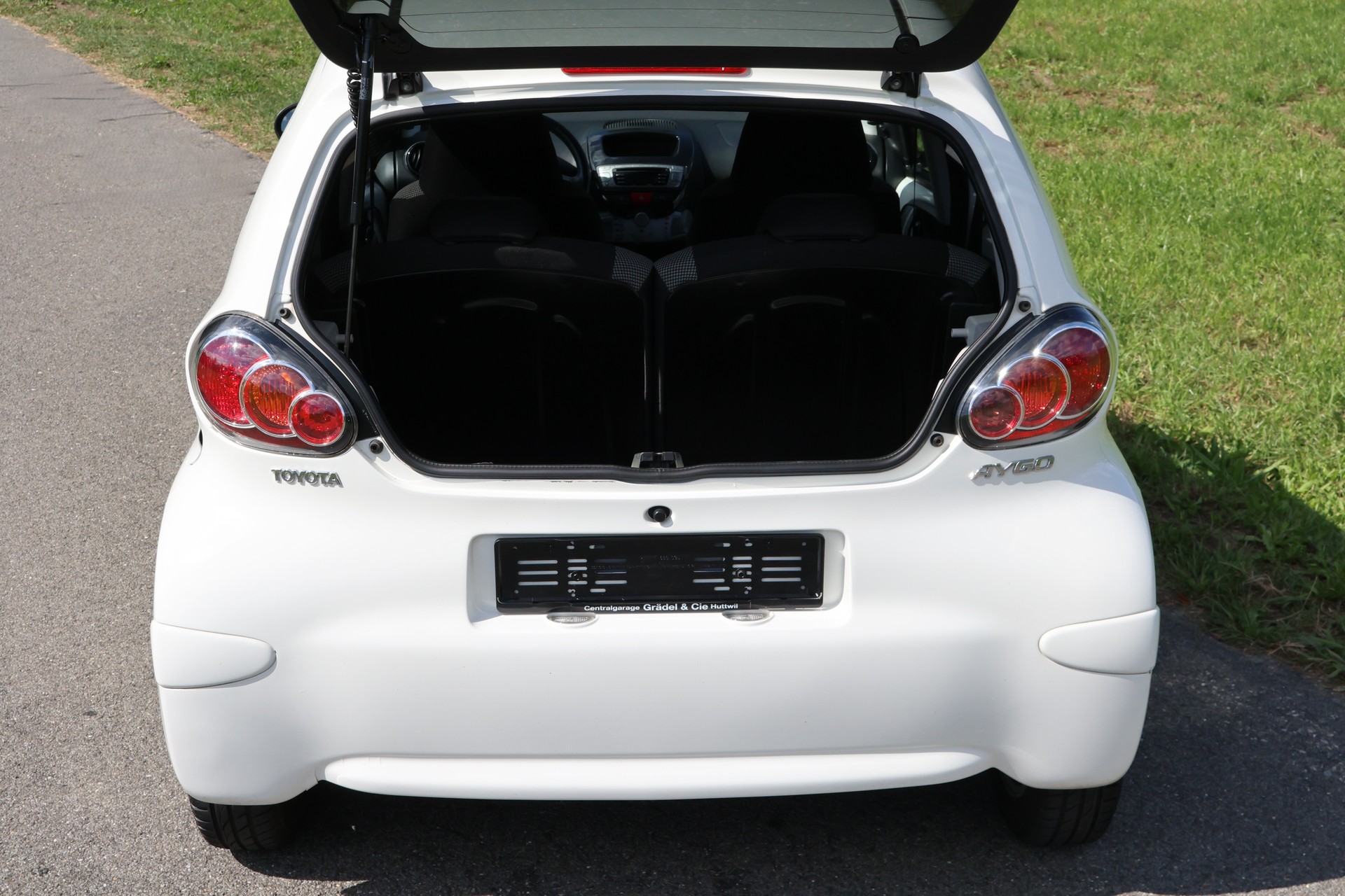 TOYOTA Aygo 1.0 VVT-i Luna-image-10
