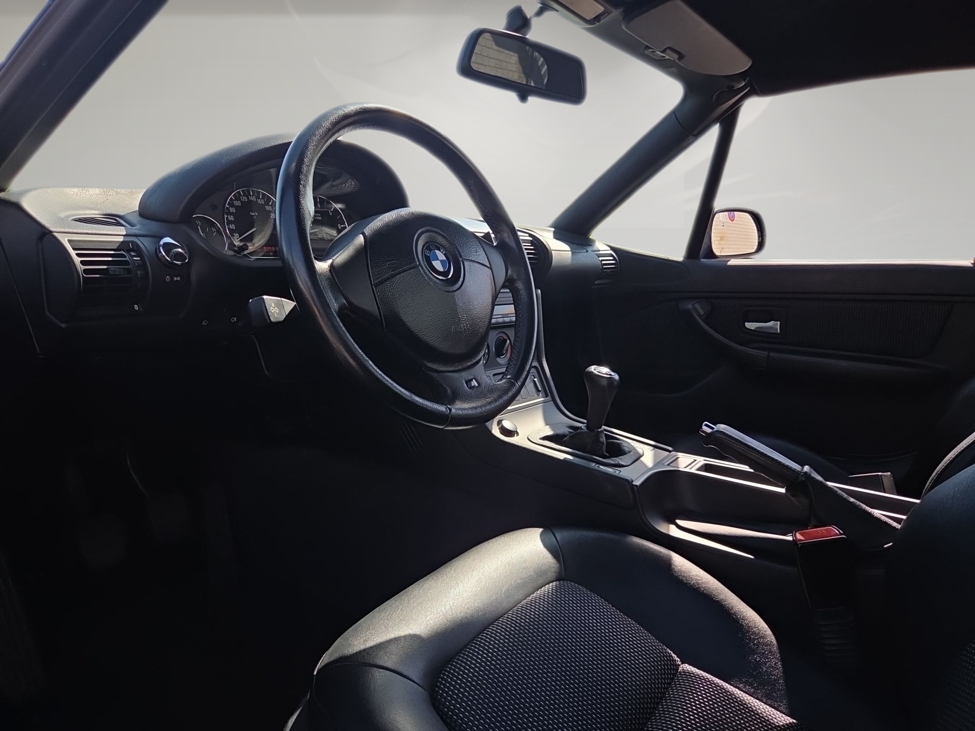 BMW Z3 1.9i Roadster-image-4