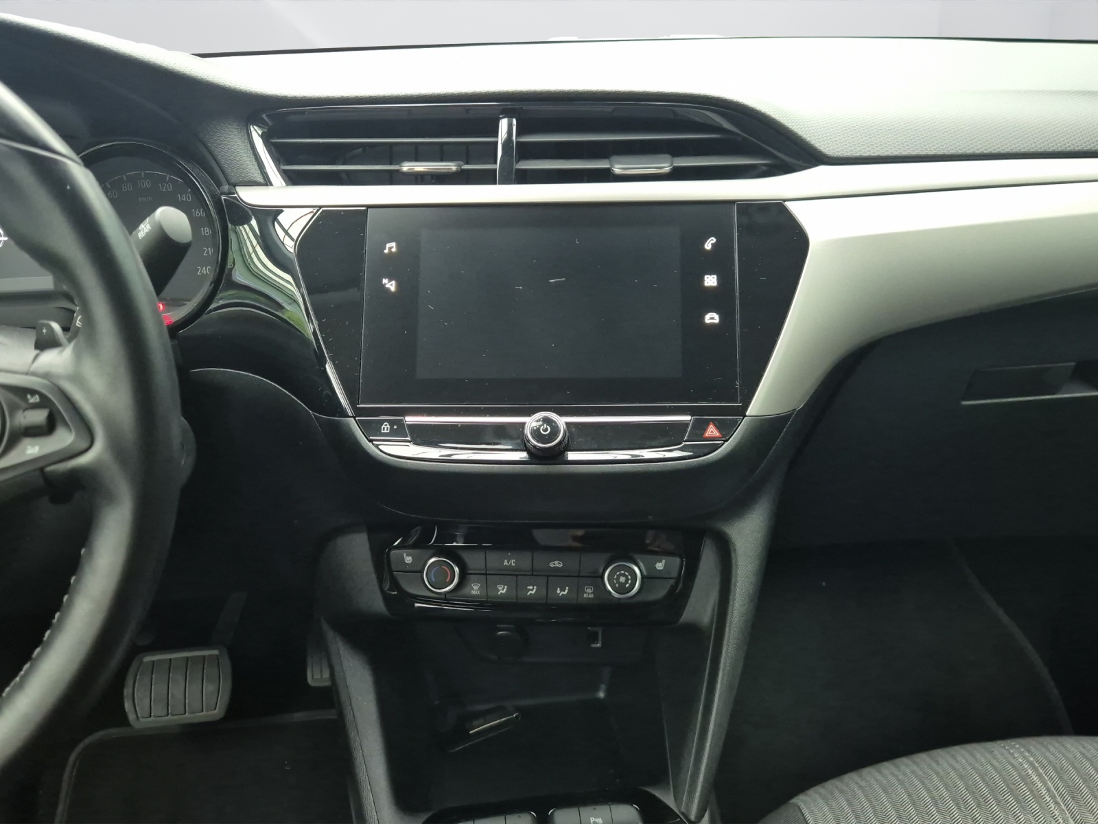 OPEL Corsa 1.2 T Edition-image-17