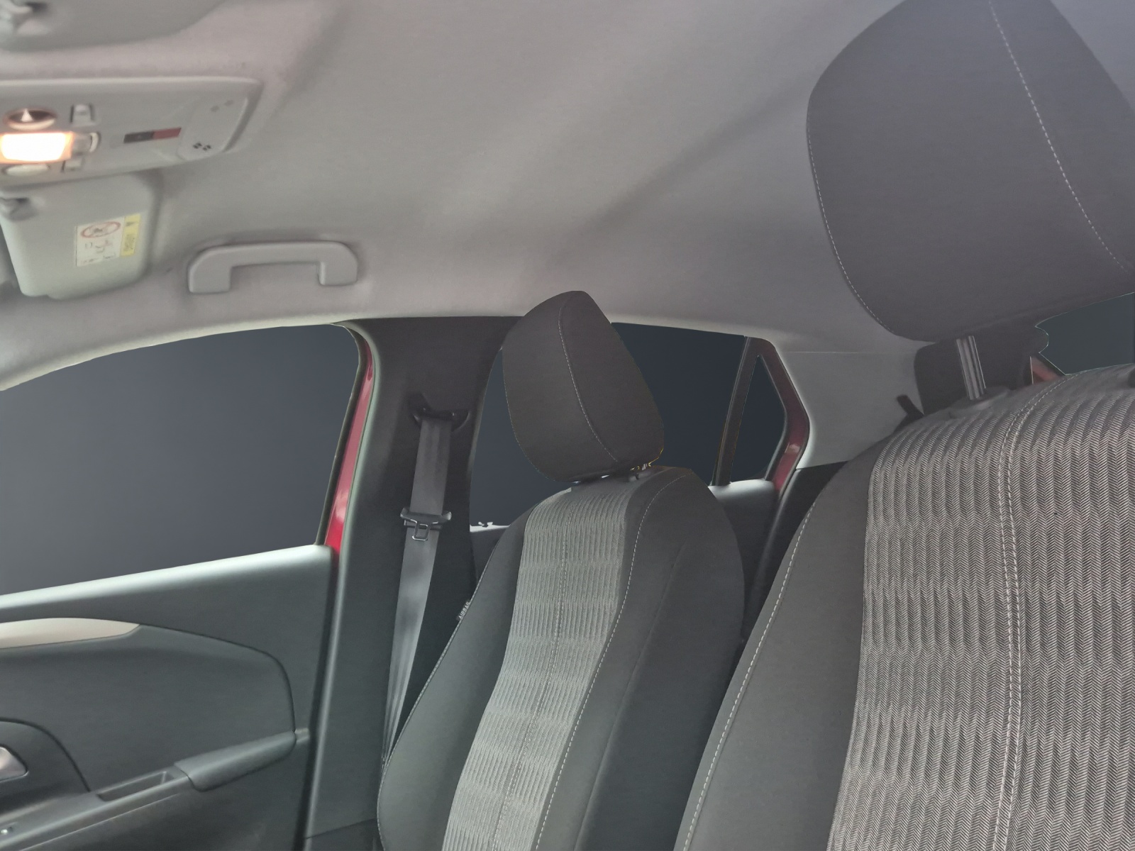 OPEL Corsa 1.2 T Edition-image-9