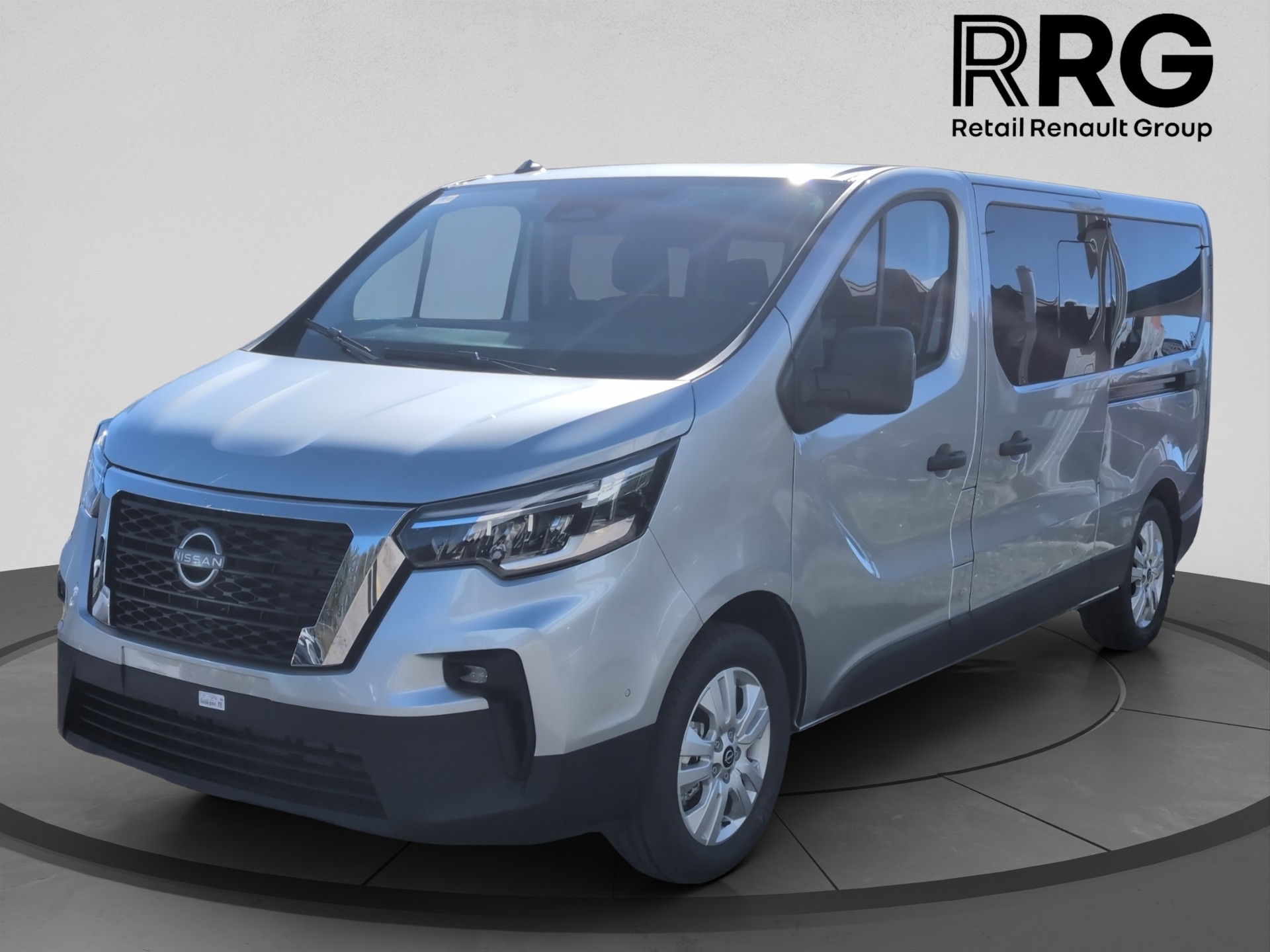 NISSAN Primastar dCi 170 3.0 L2H1 9 Pl. Tekna DCT leasing 0 apport 60 mois 10 000kms 7ans dés 799 chf/mois-image-4