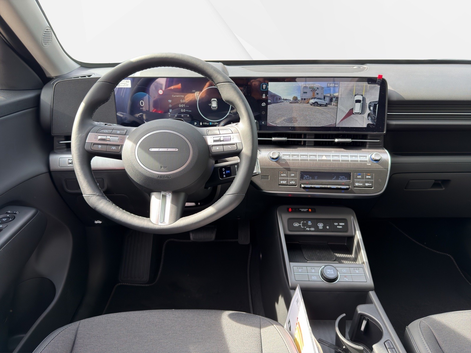 HYUNDAI Kona EV 65.4 kWh Amplia-image-6