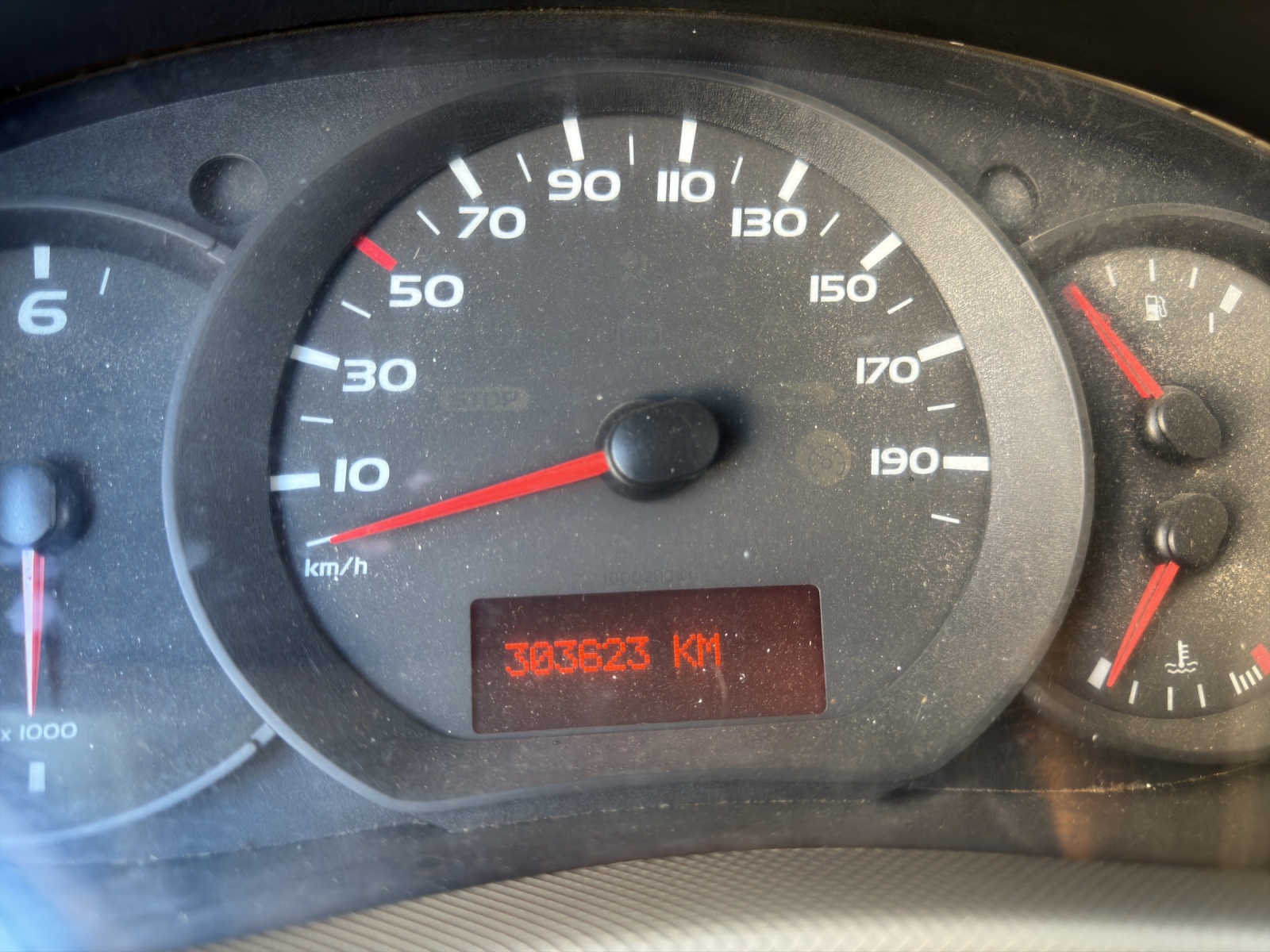 RENAULT Master T35 2.3dCi L3H1-image-10