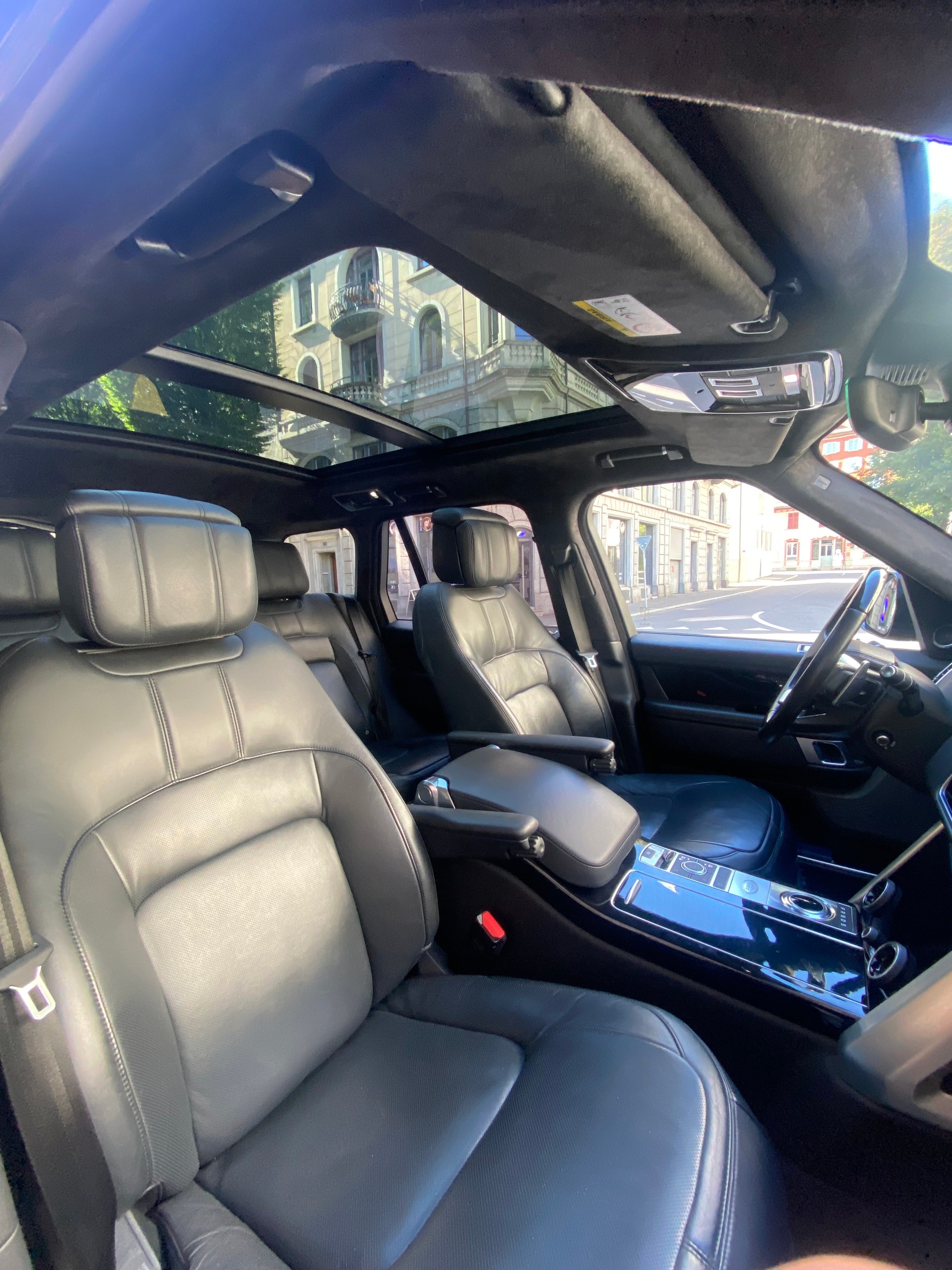 LAND ROVER Range Rover 5.0 V8 S/C AB Automatic-image-12