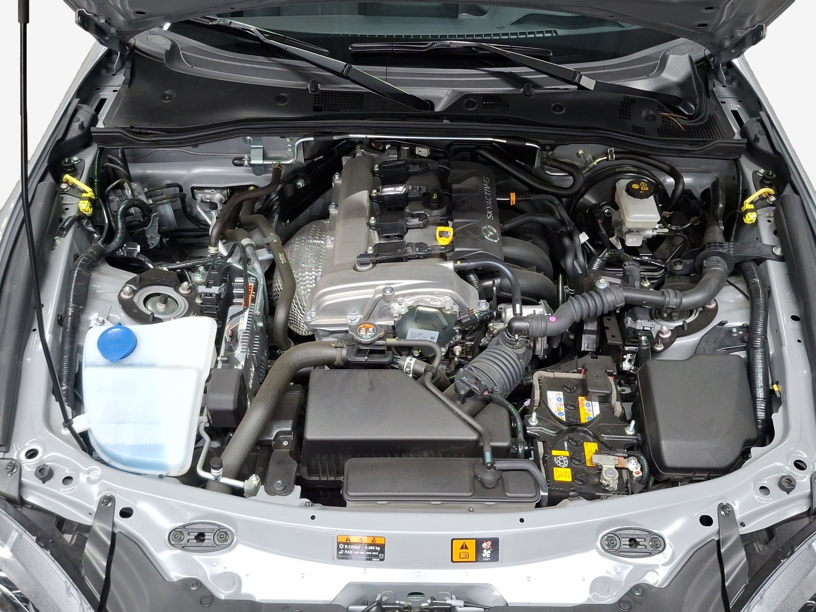 MAZDA MX-5 Skyactiv-G 184 Exclusive-line-image-15