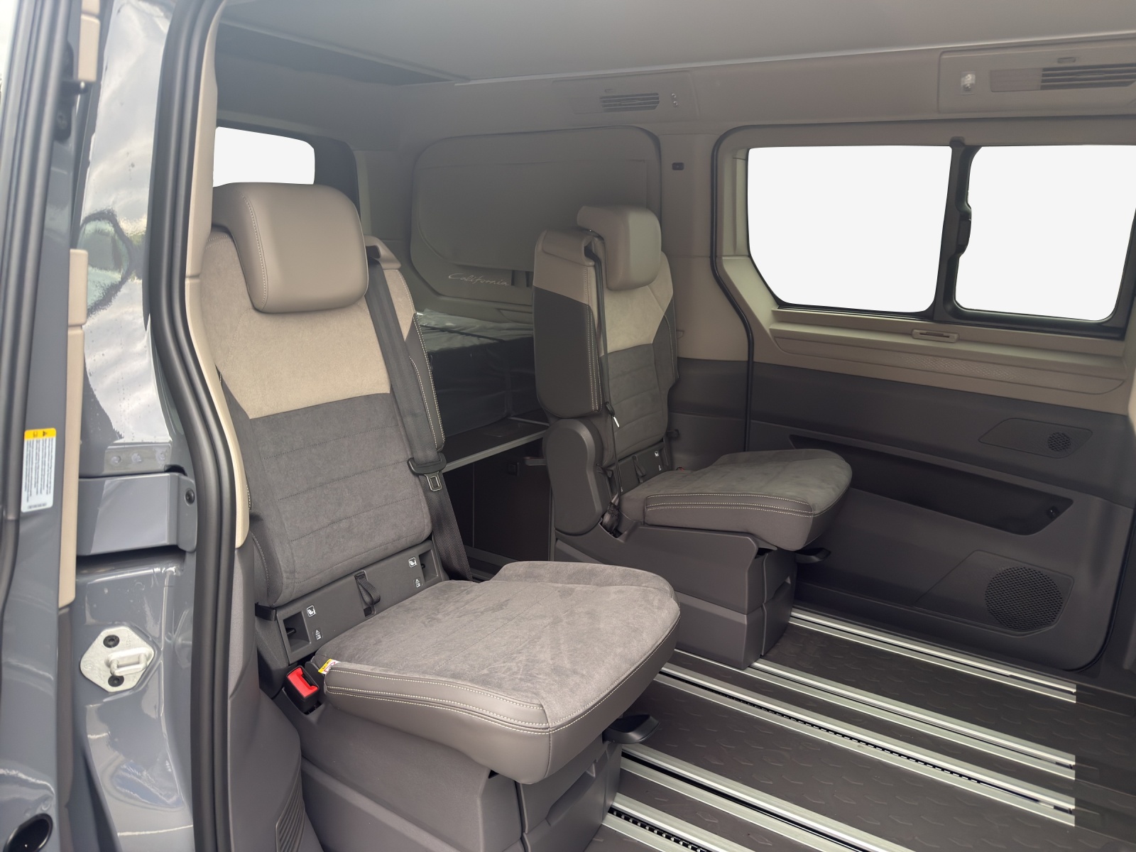 VW California eHybrid Beach Tour 4Motion-image-10