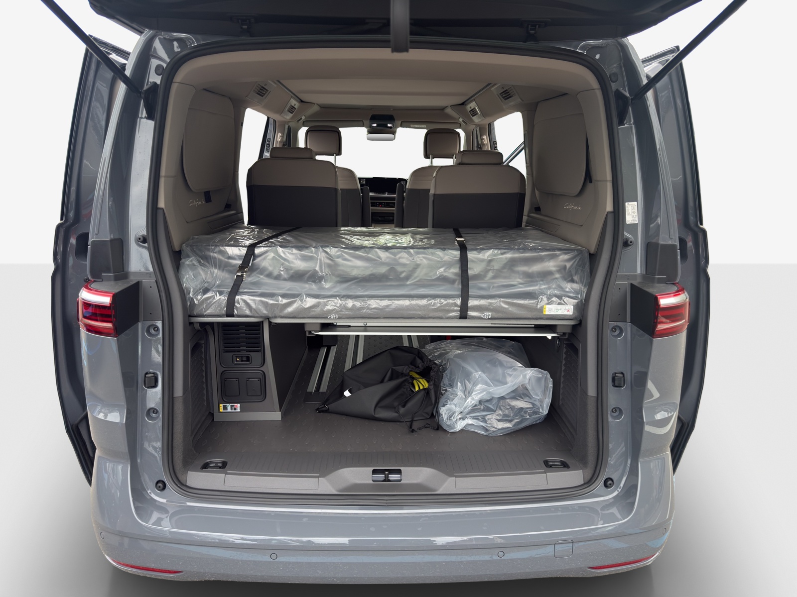 VW California eHybrid Beach Tour 4Motion-image-12