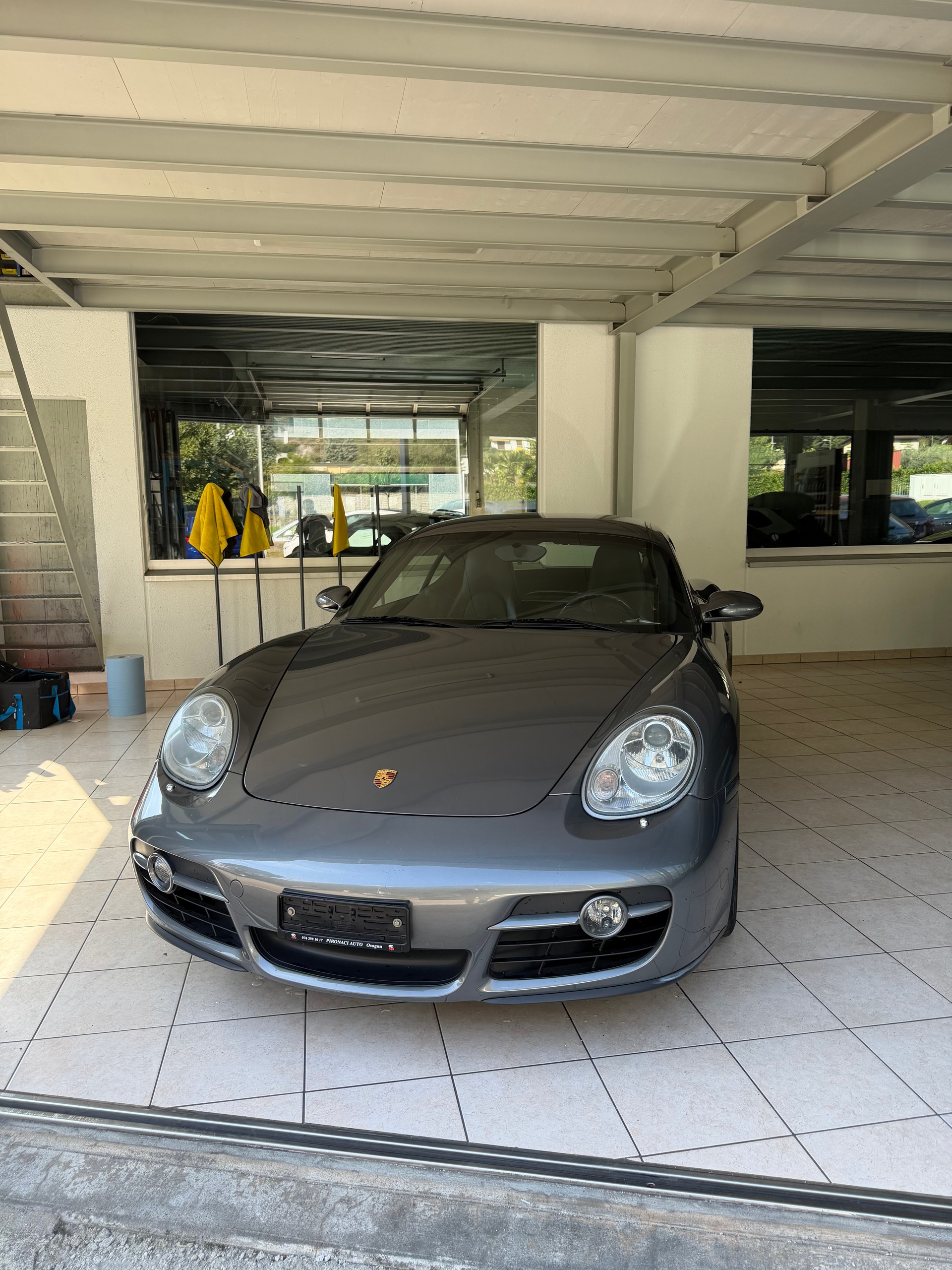 PORSCHE Cayman 2.7-image-0