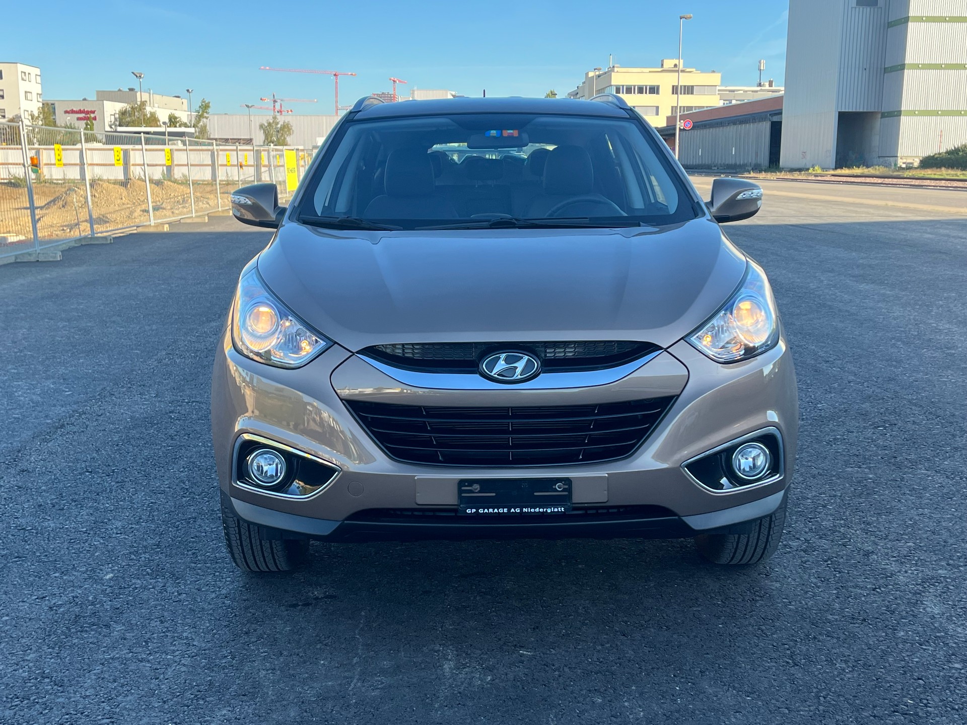 HYUNDAI iX 35 2.0 Premium 4WD-image-4