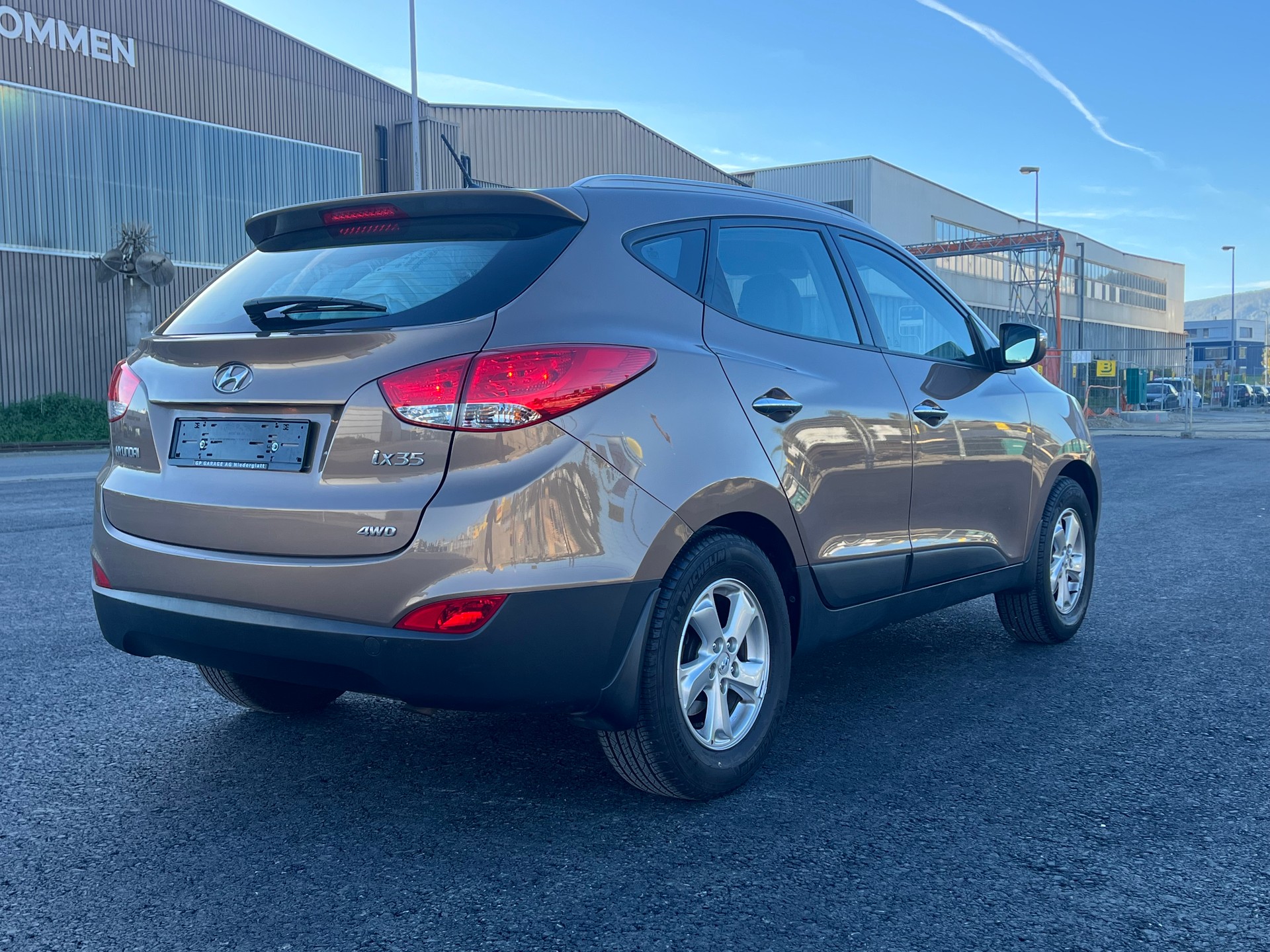 HYUNDAI iX 35 2.0 Premium 4WD-image-5