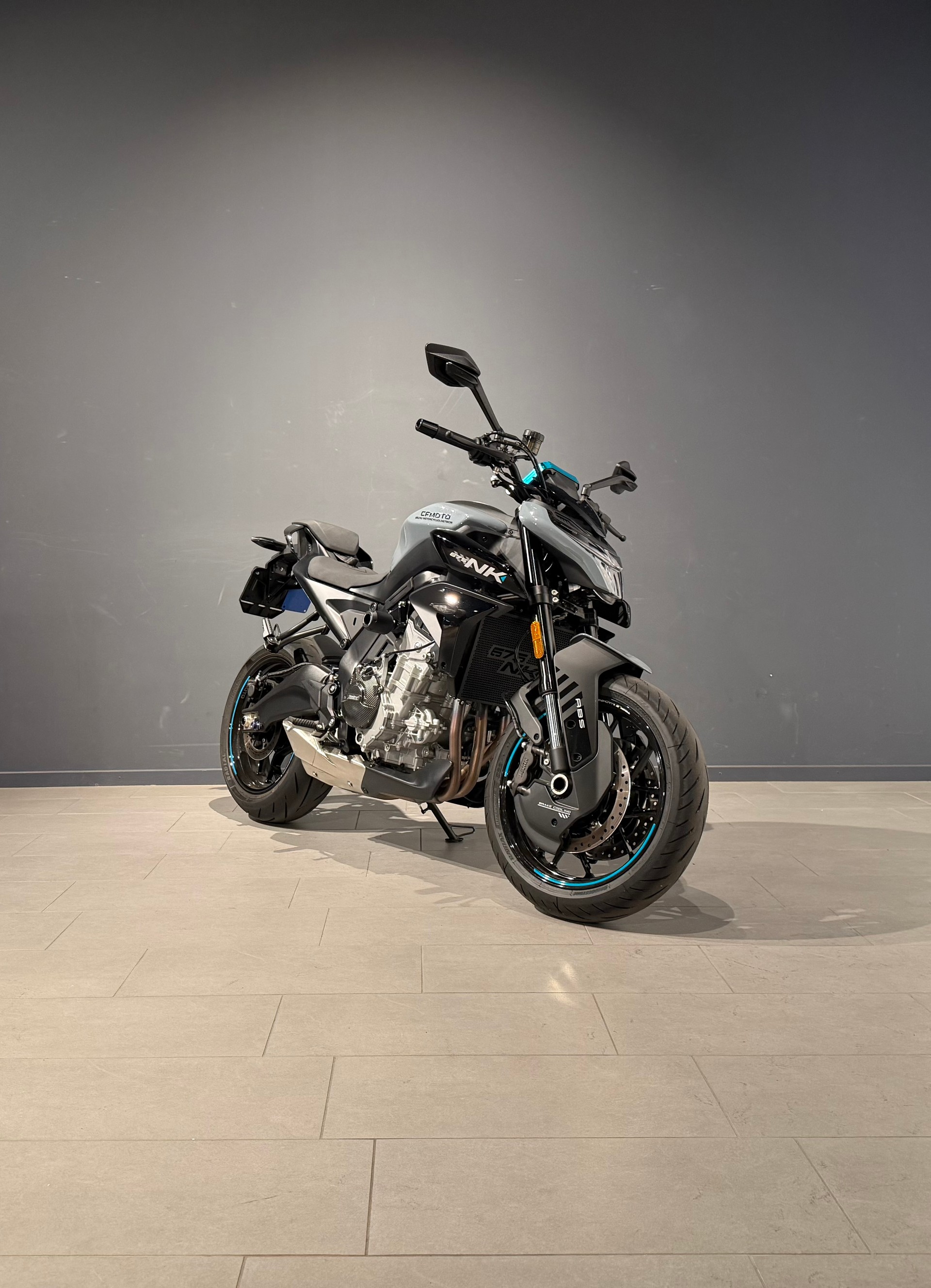 CF MOTO 675 NK 35kW-showroom-element-1