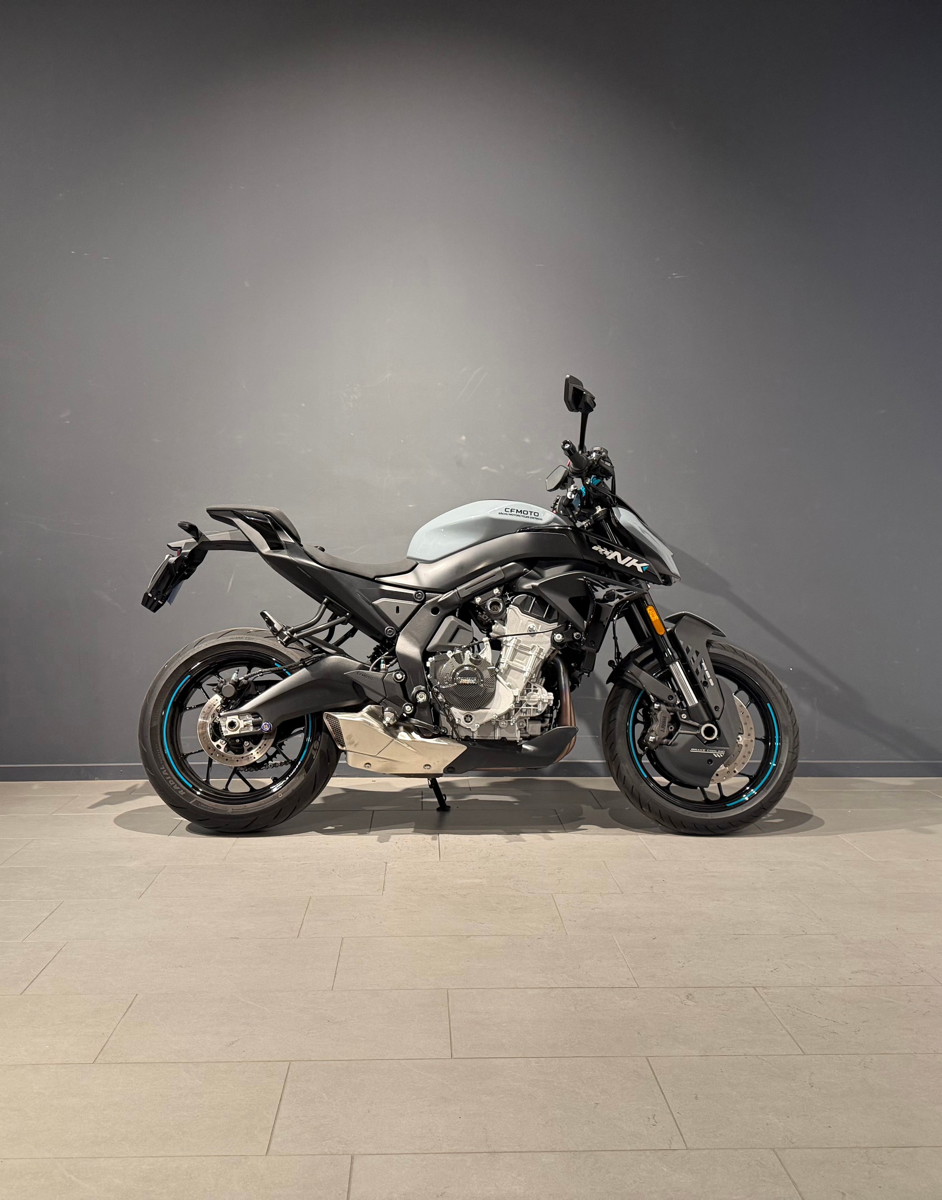 CF MOTO 675 NK 35kW