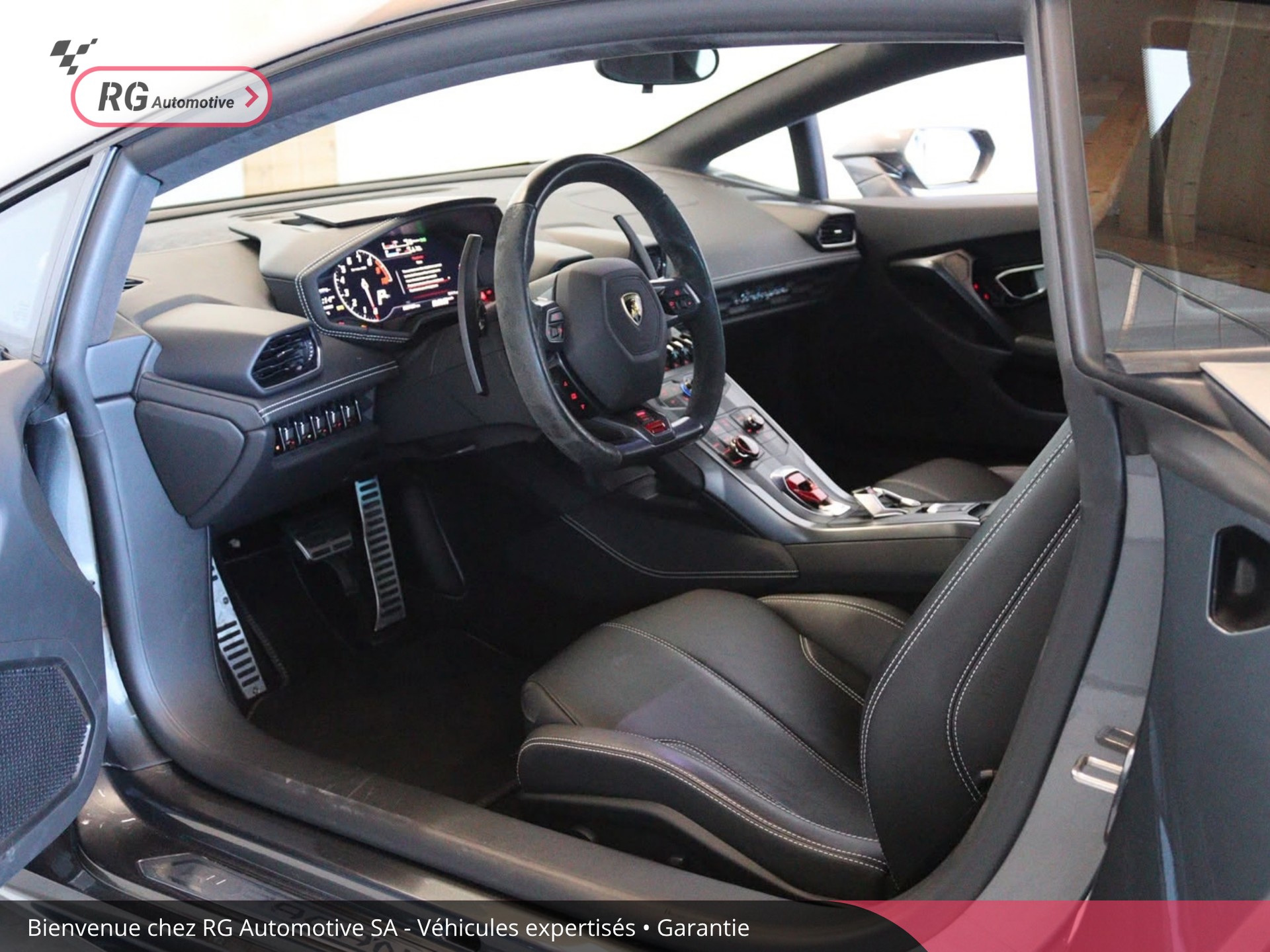 LAMBORGHINI HURACAN LP610-4-image-4