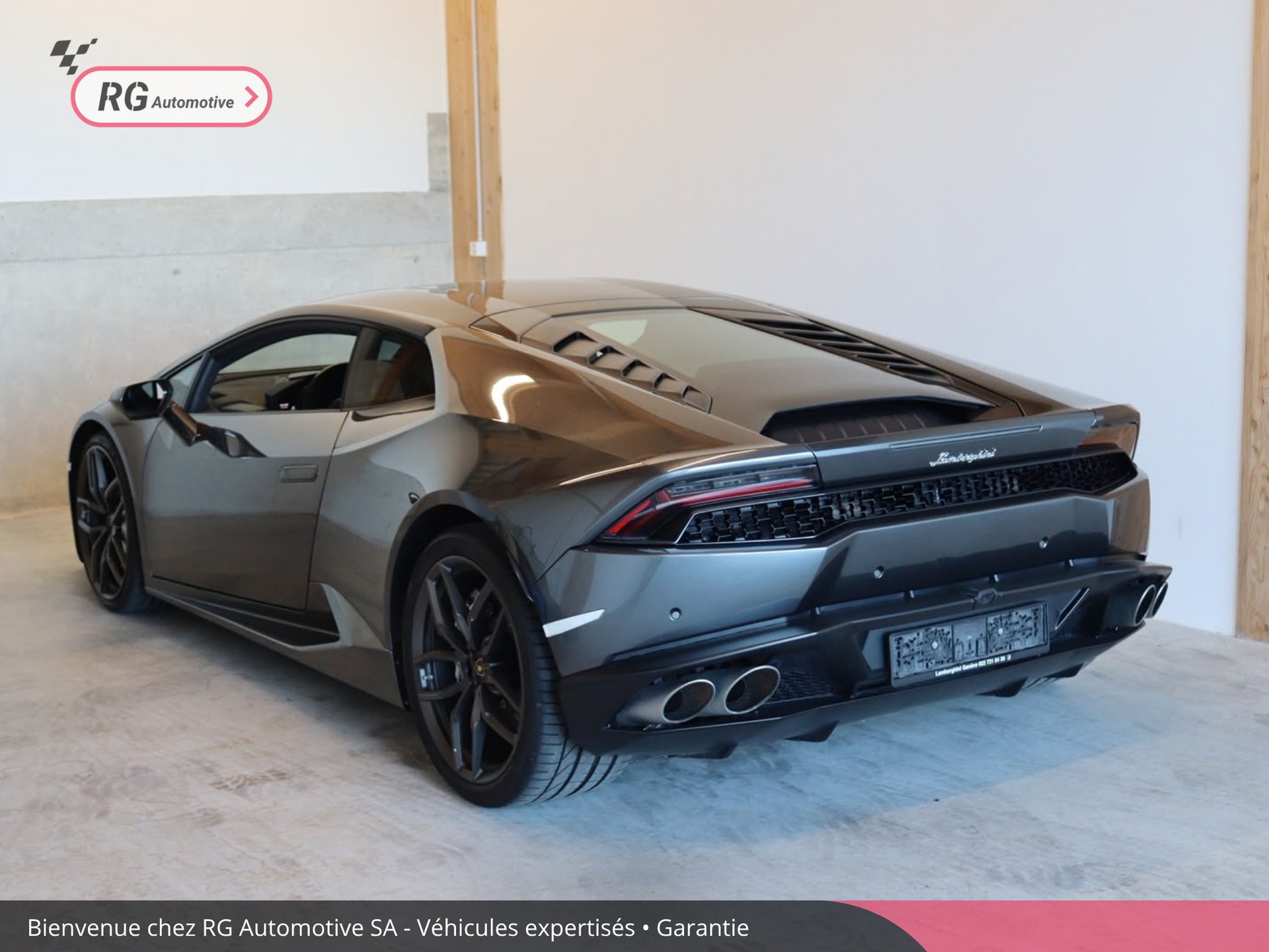 LAMBORGHINI HURACAN LP610-4-image-13
