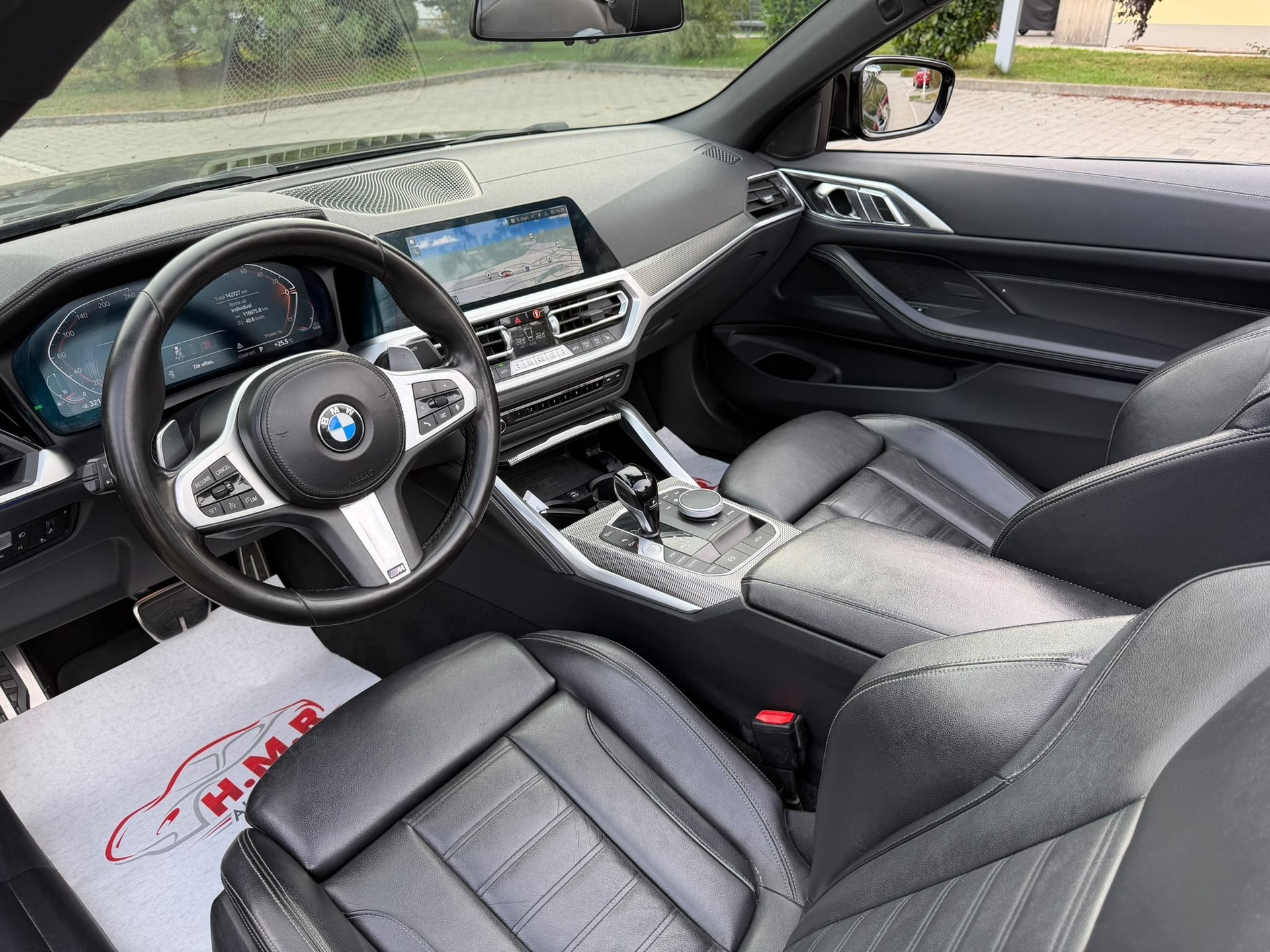 BMW 420i Cabriolet M Sport Steptronic-image-8