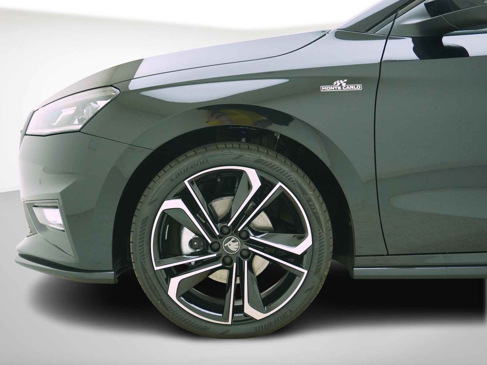 SKODA Fabia 1.5 TSI Monte Carlo DSG-image-8