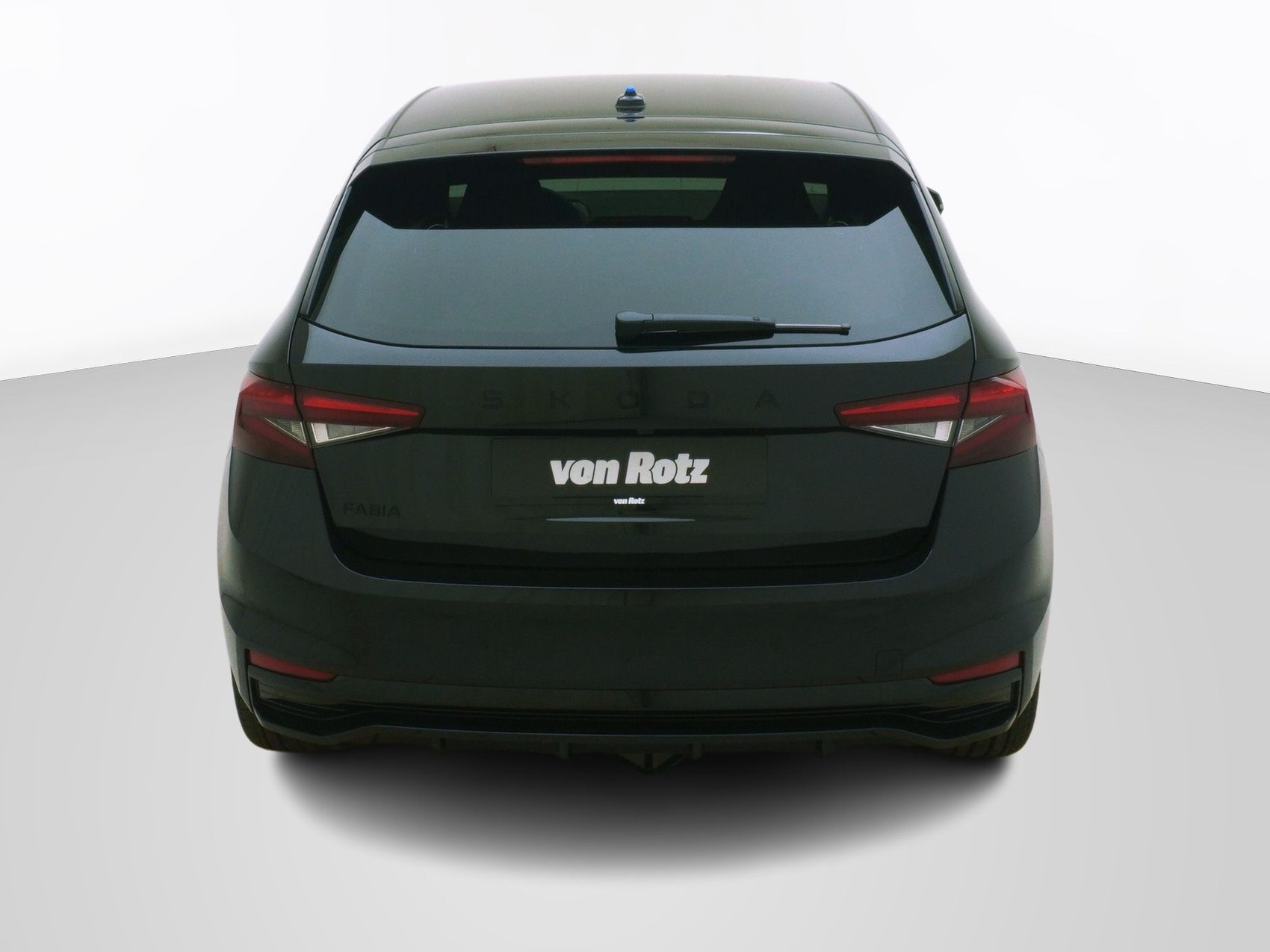 SKODA Fabia 1.5 TSI Monte Carlo DSG-image-2