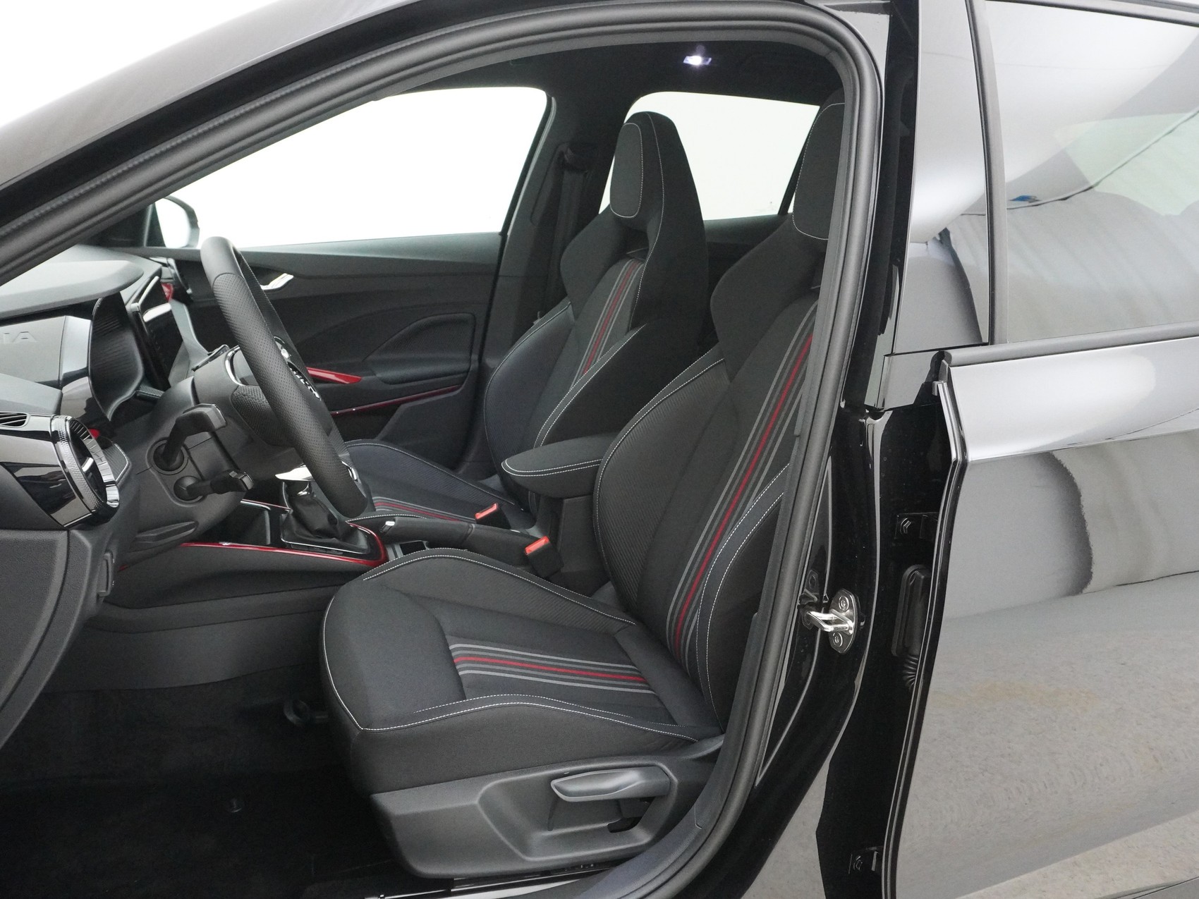 SKODA Fabia 1.5 TSI Monte Carlo DSG-image-11