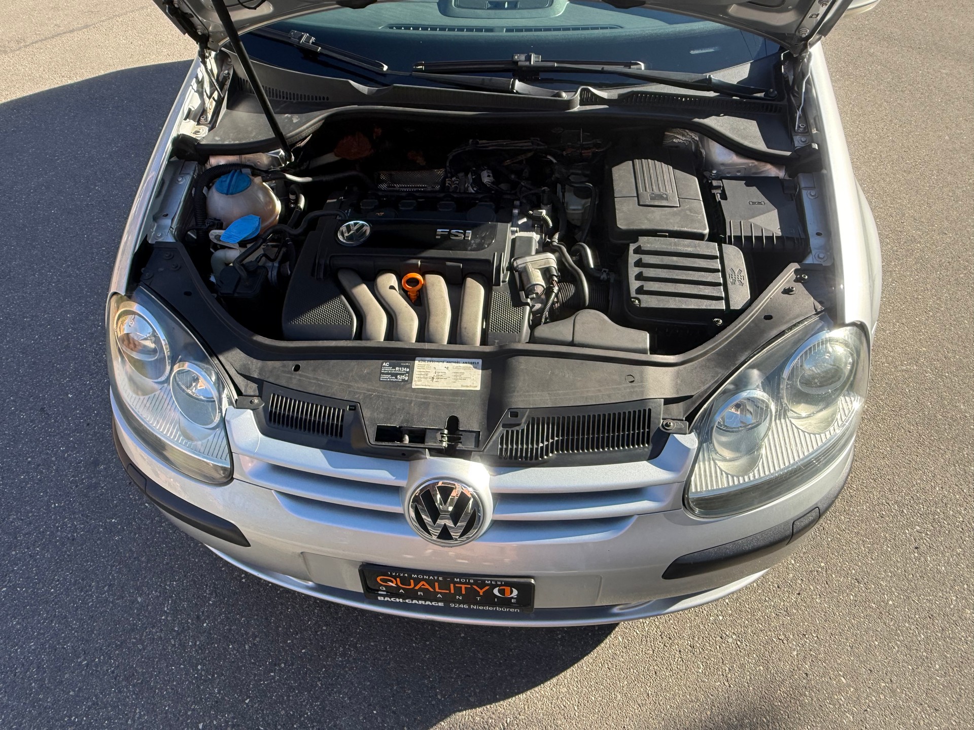 VW Golf 2.0 FSI Sportline-image-19