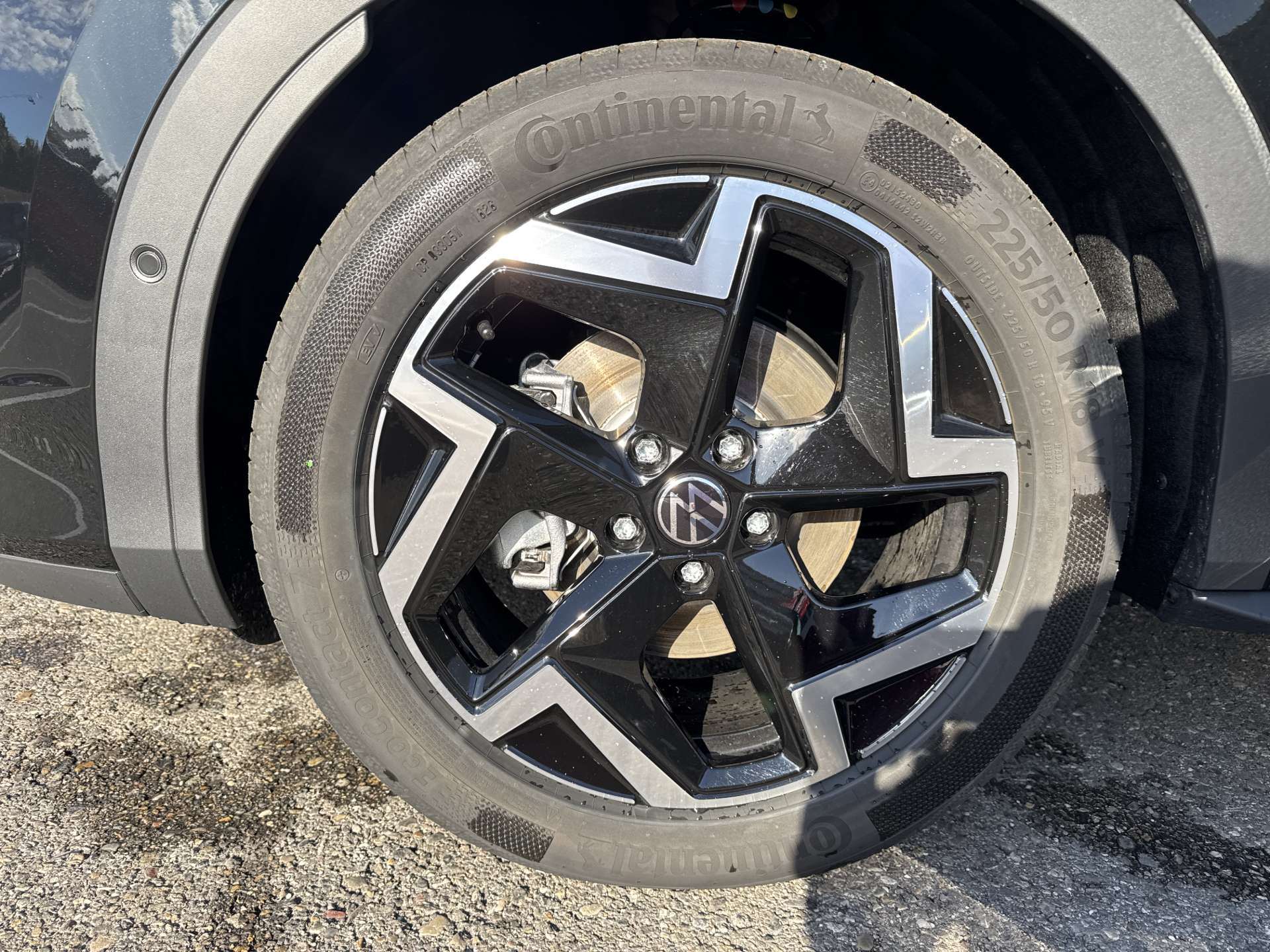 VW T-Roc 1.5 eTSi mHEV R-Line DSG-Automat-image-8