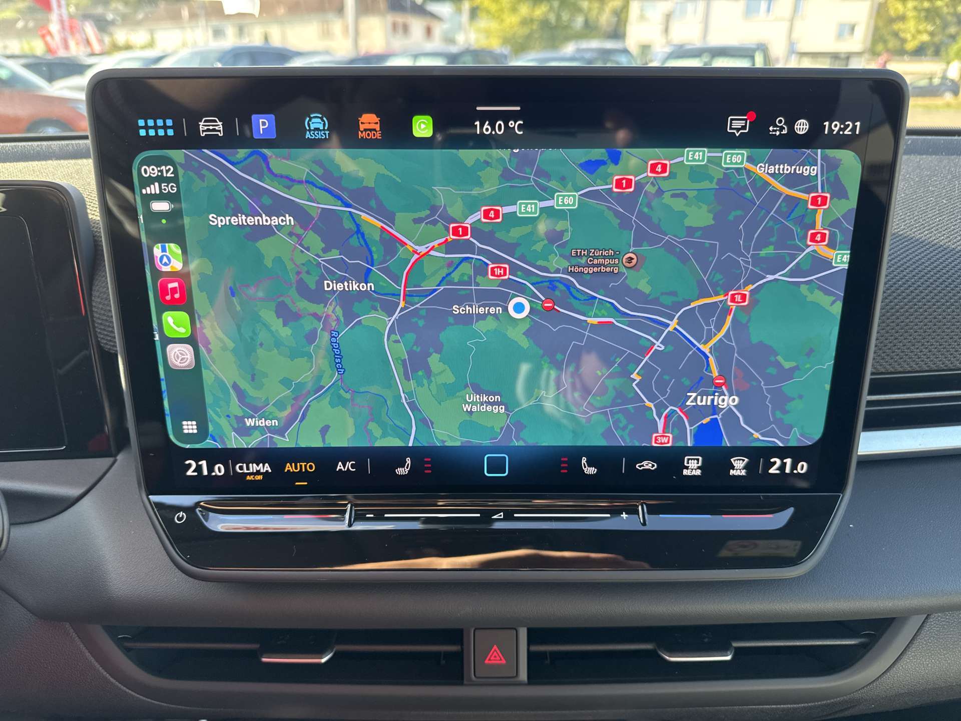 VW T-Roc 1.5 eTSi mHEV R-Line DSG-Automat-image-1