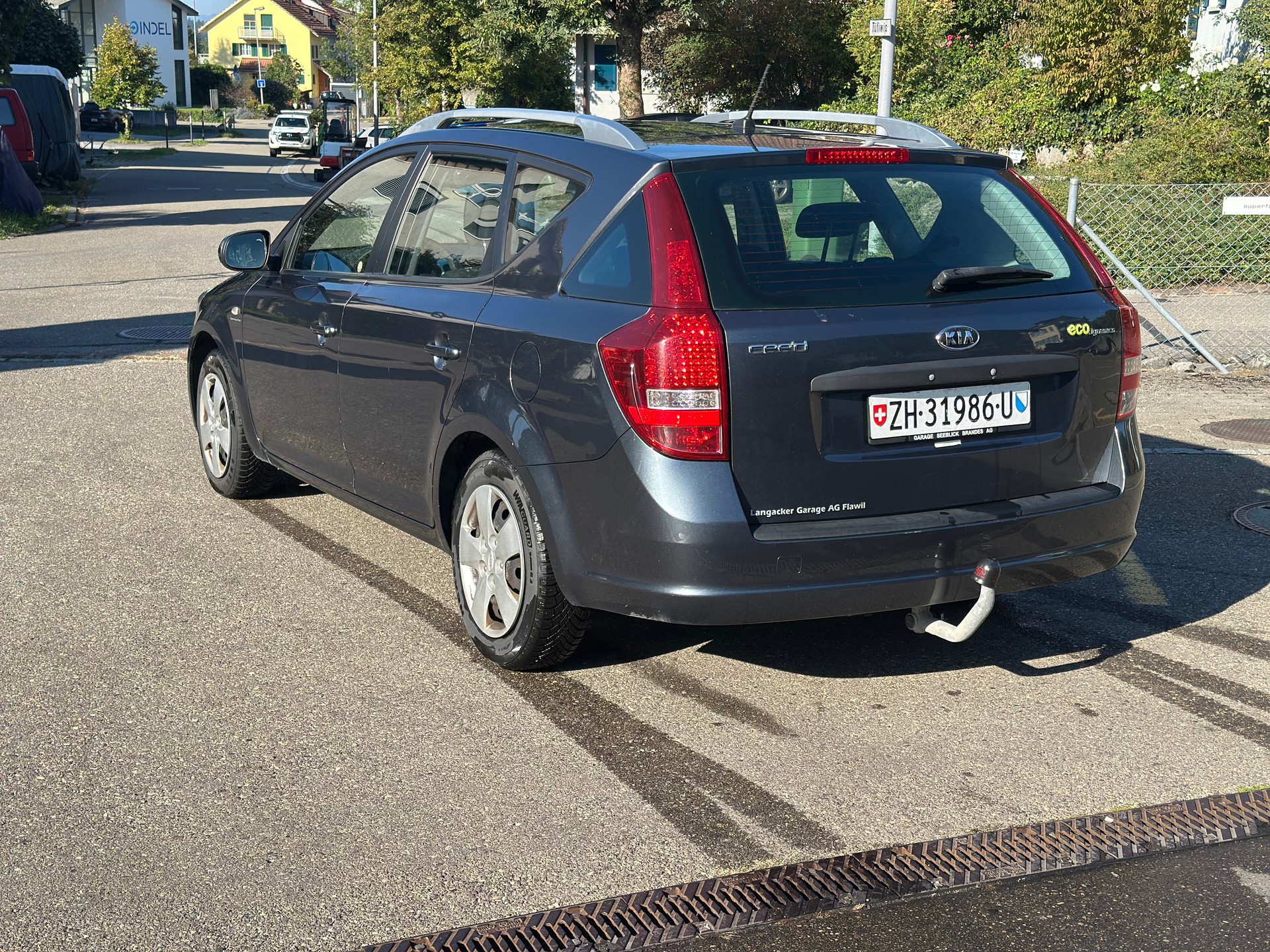 KIA Cee'd Sporty Wagon 1.4 16V _seven-image-7